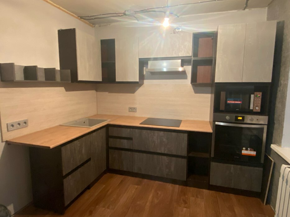 Фотография покупателя товара Кухонный гарнитур угловой «Симфония мега прайм», 2700×1500 мм, цвет бетон светлый/бетон тёмный/венге - Фото 12