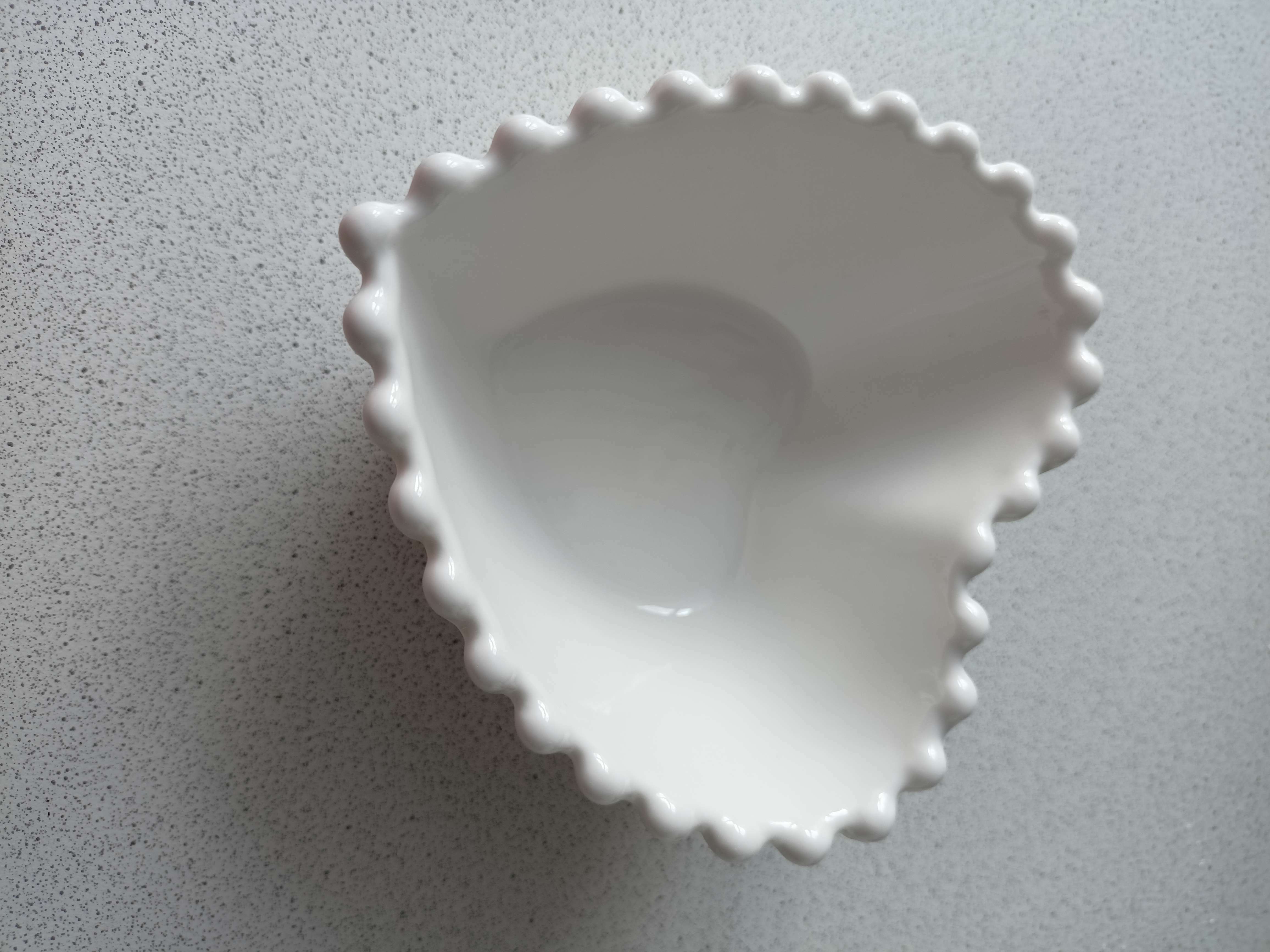 Фотография покупателя товара Соусник Magistro «Сердце», 260 мл, d=11.5, фарфор, белый - Фото 1