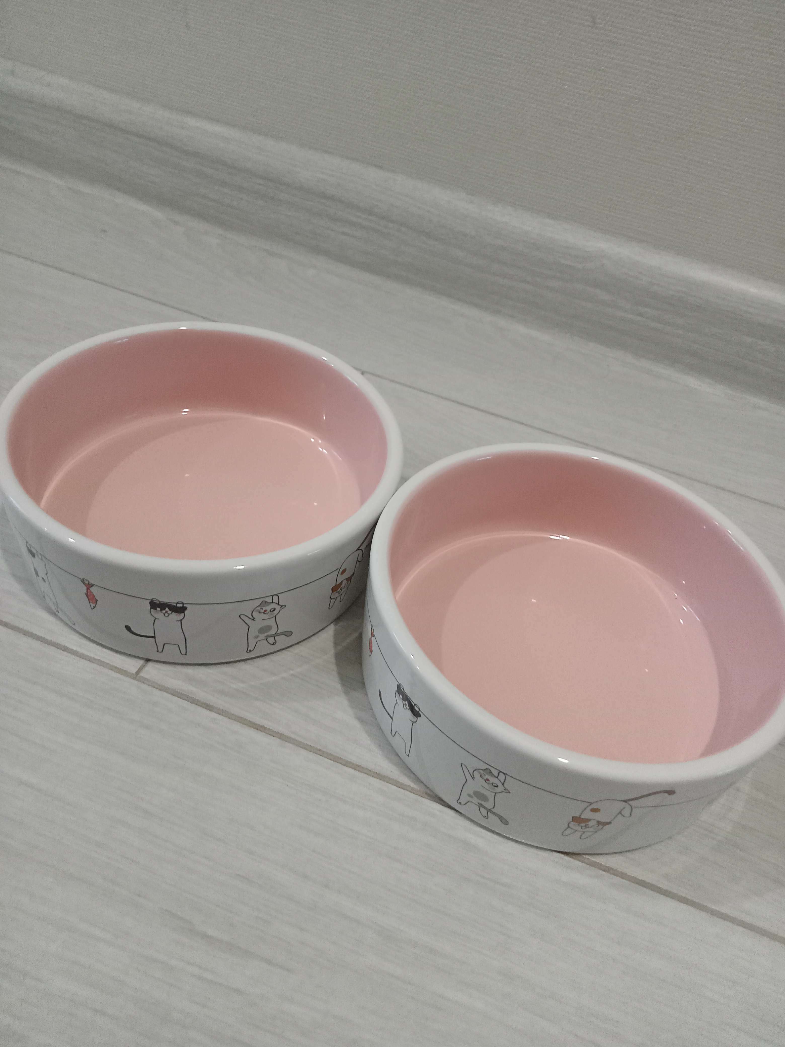 Фотография покупателя товара Миска керамическая "Любовь и коты"300 мл  12,5 x 4,5 cм, розово-белая