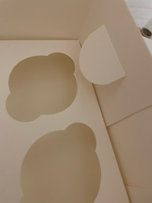 Фотография покупателя товара Коробка на 9 капкейков с окном, белая, 25 х 25 х 10 см - Фото 7