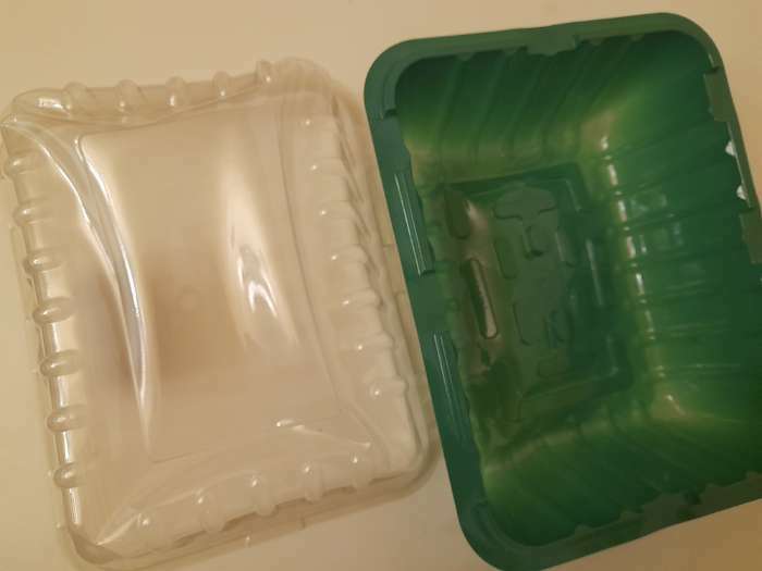 Фотография покупателя товара Мини-парник для рассады, 21,5 × 17 × 13 см, без вставок, зелёный - Фото 1