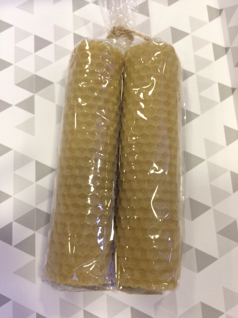 Фотография покупателя товара Набор свечей из вощины медовых, 12 см, 2 шт - Фото 3