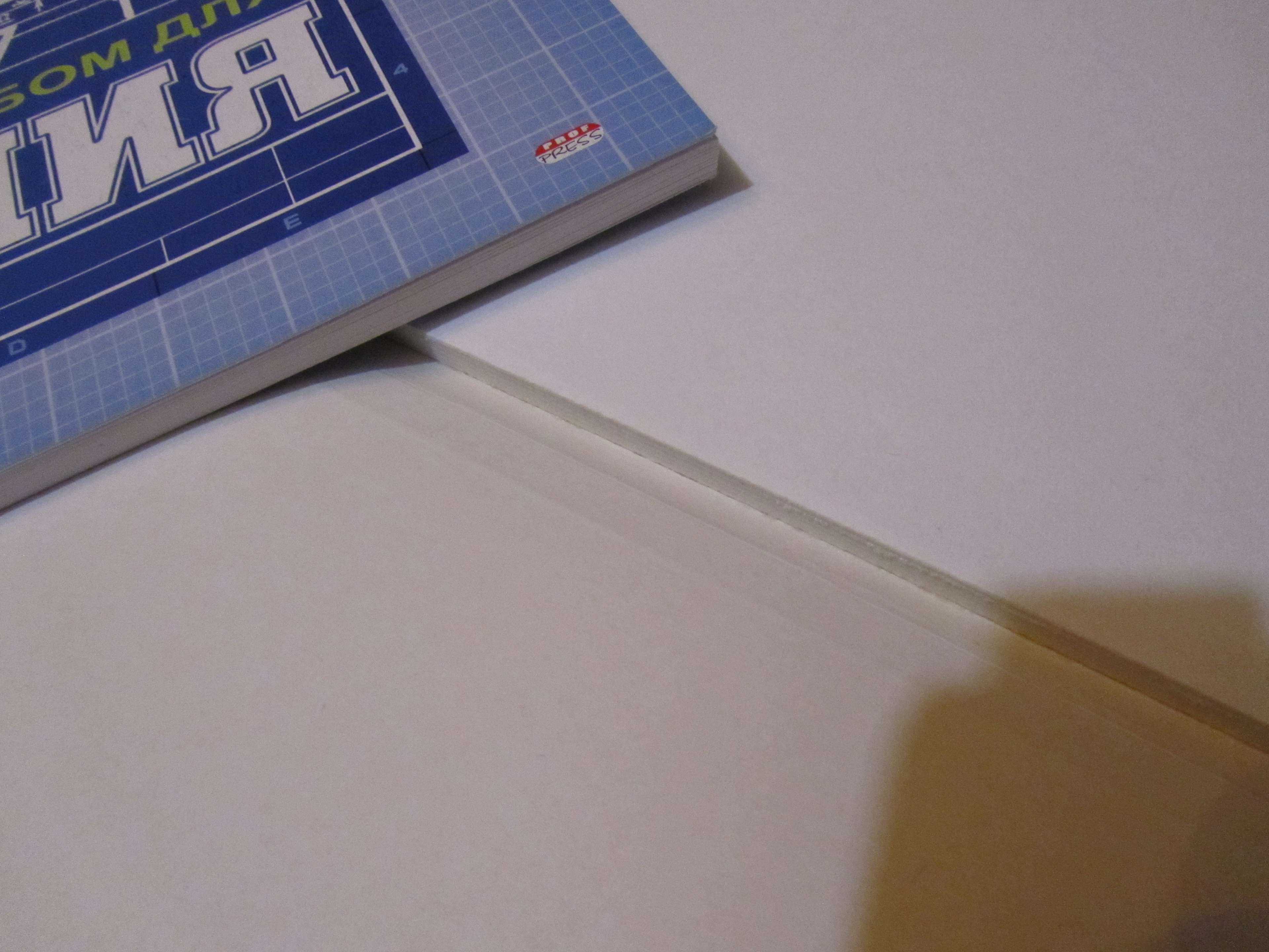 Фотография покупателя товара Альбом для черчения А4, 30 листов "Синий классический", обложка картон хромэрзац, блок офсет