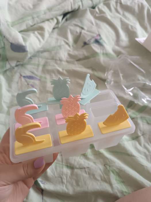 Фотография покупателя товара Форма для мороженого «Фрукты», 17.5×9×11 см, 9 ячеек, прозрачная - Фото 7