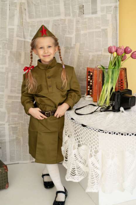 Фотография покупателя товара Костюм военного «Солдаточка», гимнастёрка, ремень, пилотка, юбка, 3-5 лет, рост 104-116 см - Фото 1