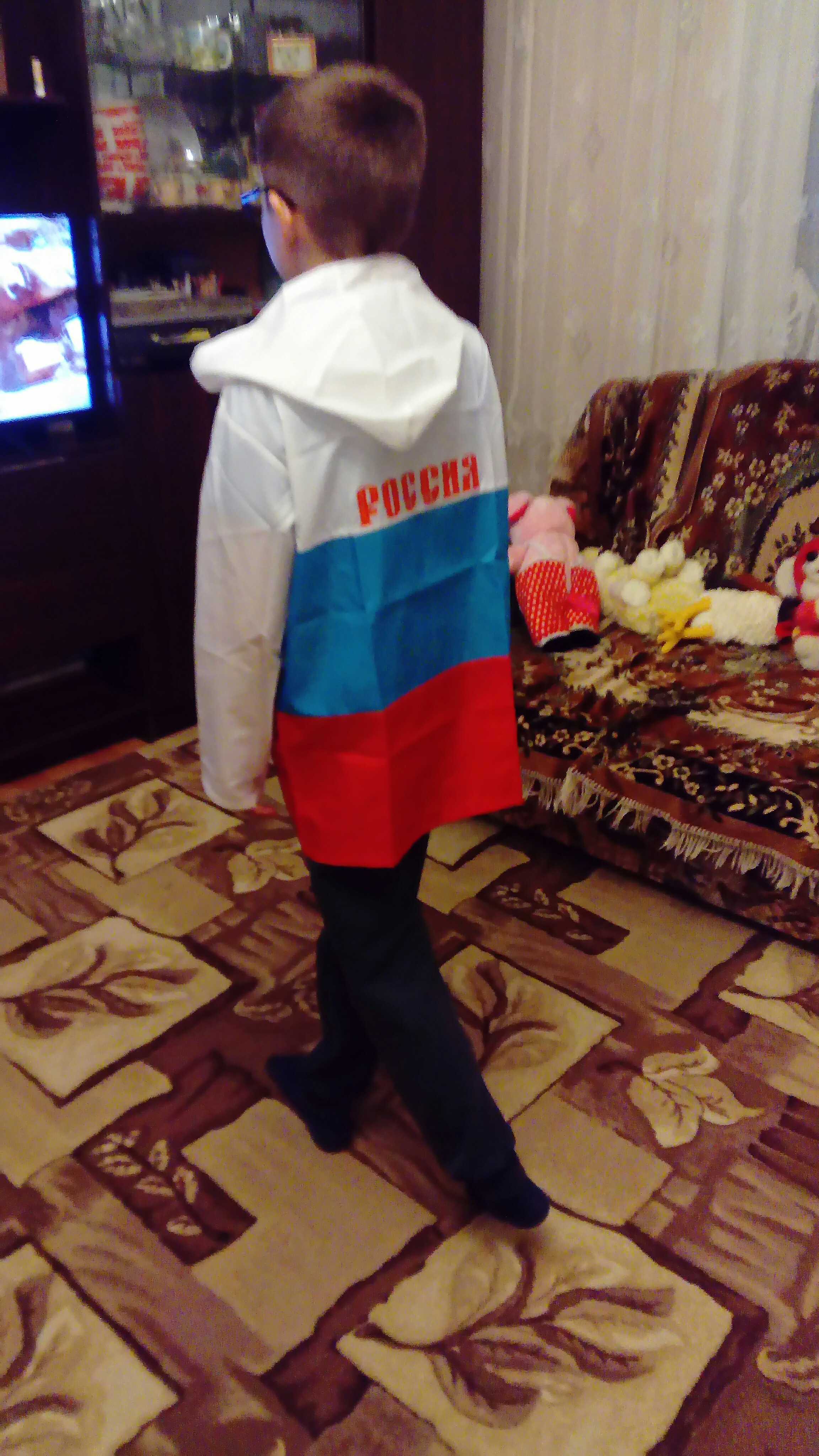 Фотография покупателя товара Дождевик детский "Россия", триколор, ткань плащёвая с водоотталкивающей пропиткой, рост 146-152 см - Фото 1