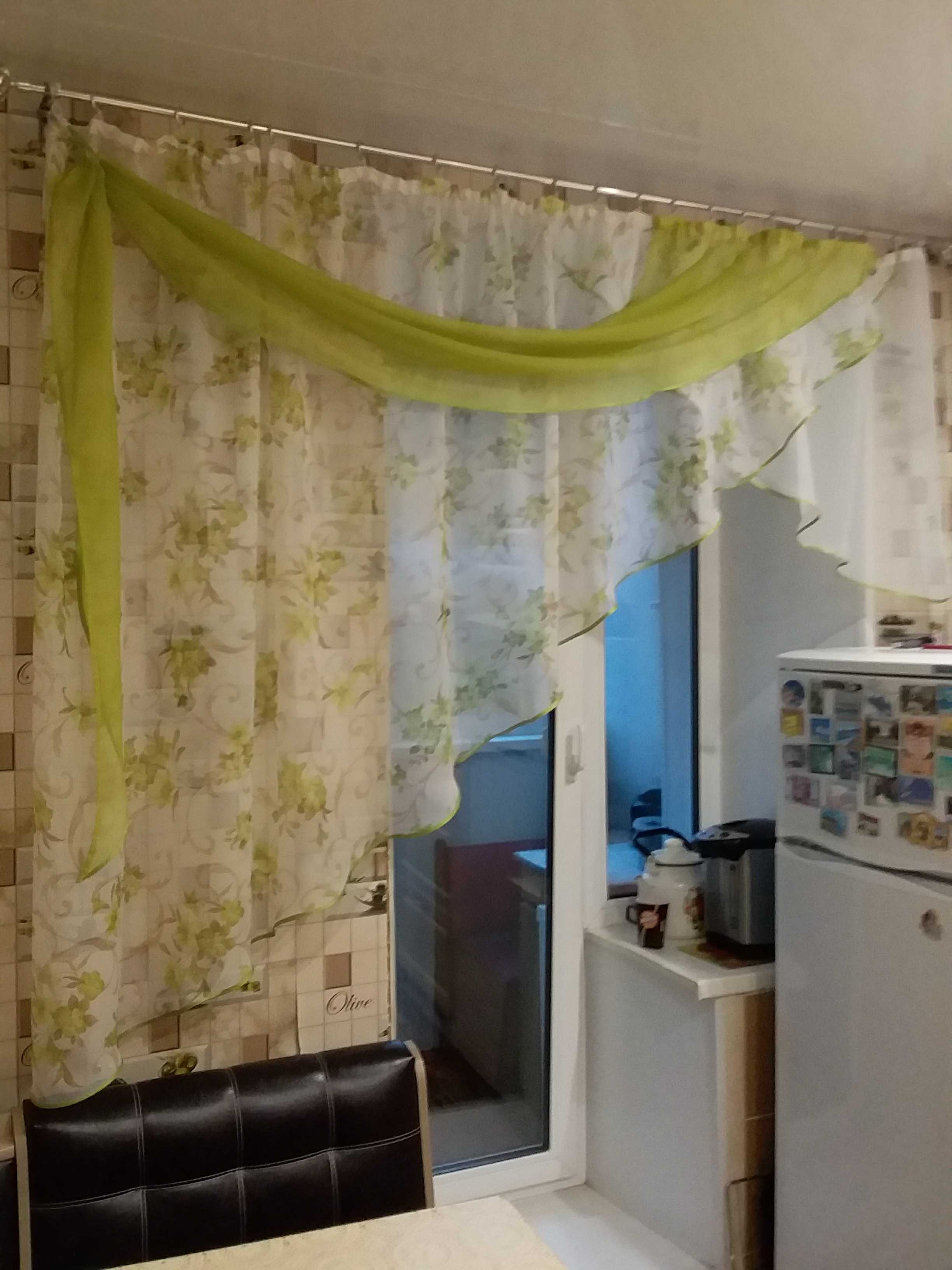 Фотография покупателя товара Комплект штор для кухни Witerra Иллюзия 300х150см, зеленый, левая, пэ100%