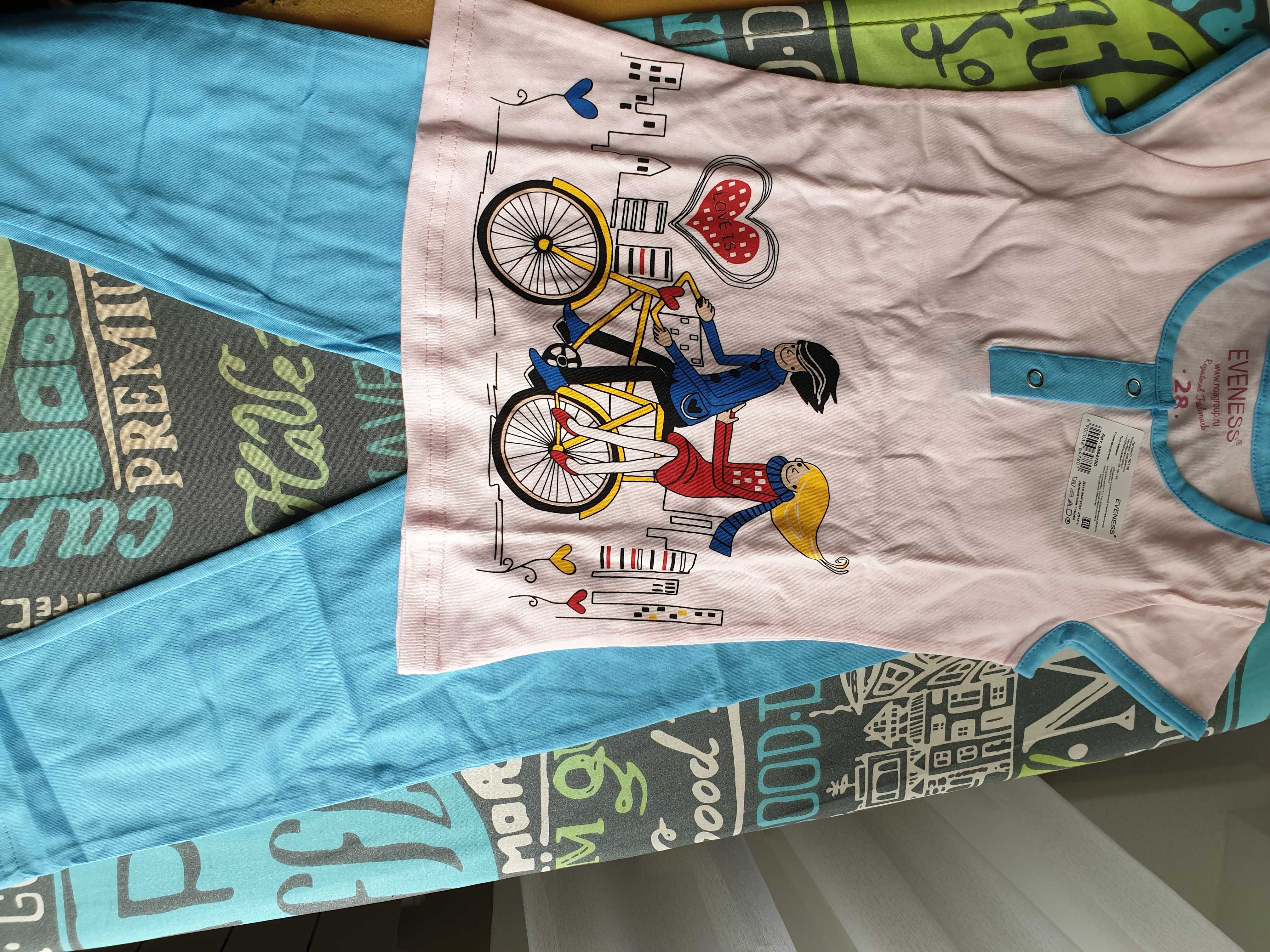 Фотография покупателя товара Комплект (футболка, брюки) для девочки, цвет голубой/розовый, рост 98-104 см (28)