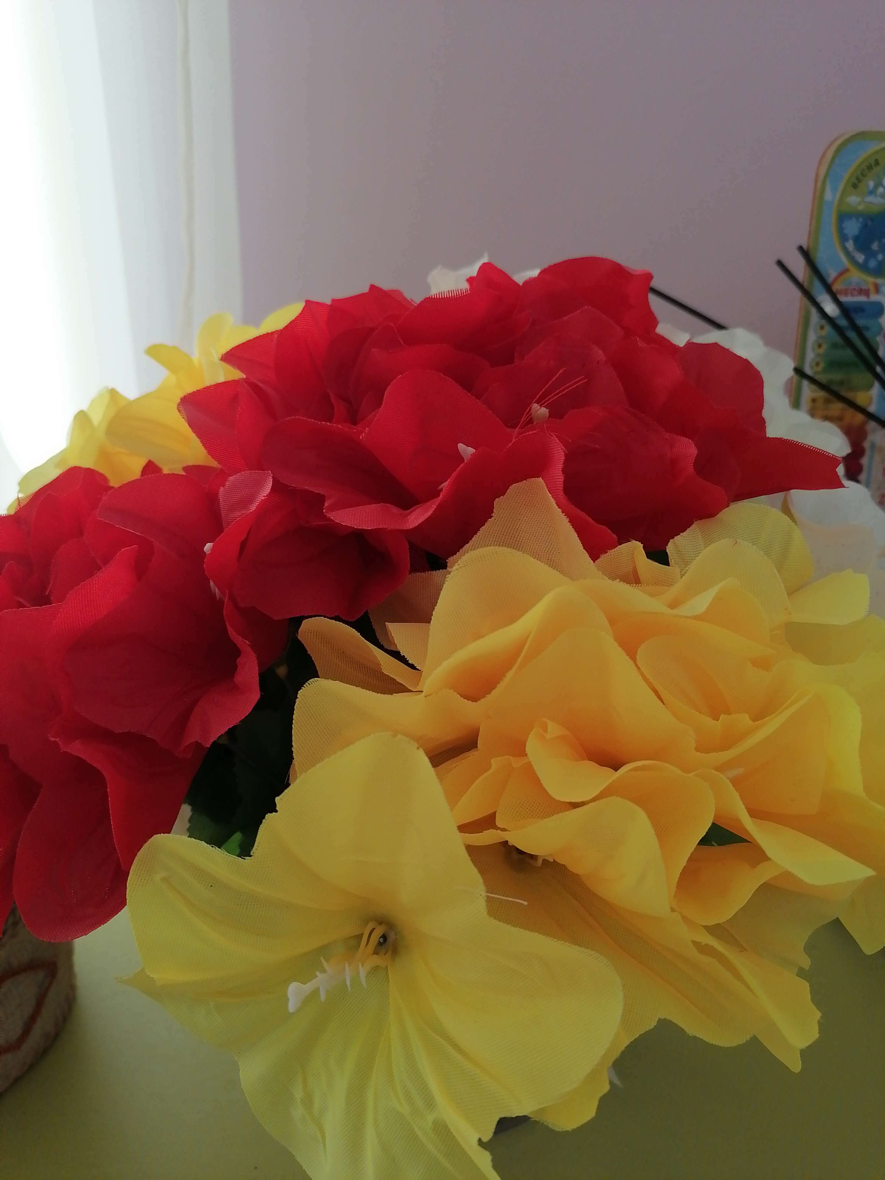 Фотография покупателя товара Цветы искусственные "Гиппеаструм" d-12 см h-23 см, жёлтый - Фото 9