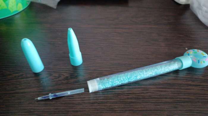 Фотография покупателя товара Ручка прикол шариковая синяя паста с сухим шейкером «Милая ручка для милой тебя»