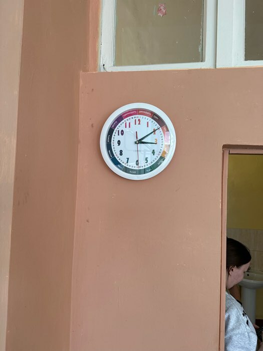 Фотография покупателя товара Часы настенные, d-28 см, детские, обучающие "Радуга", бесшумные