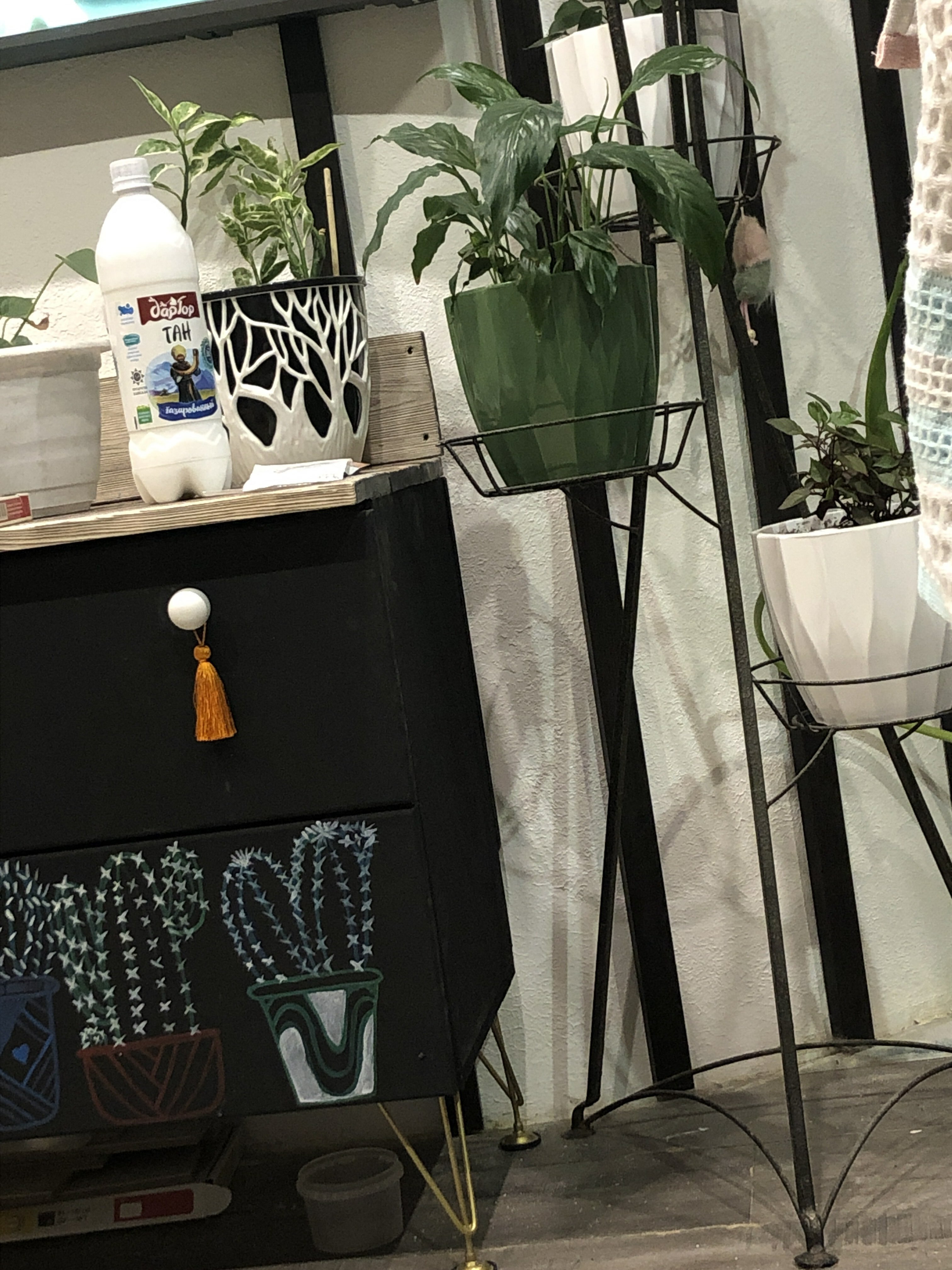 Фотография покупателя товара Кашпо для цветов со вставкой «Флюте», 3 л, белое - Фото 31