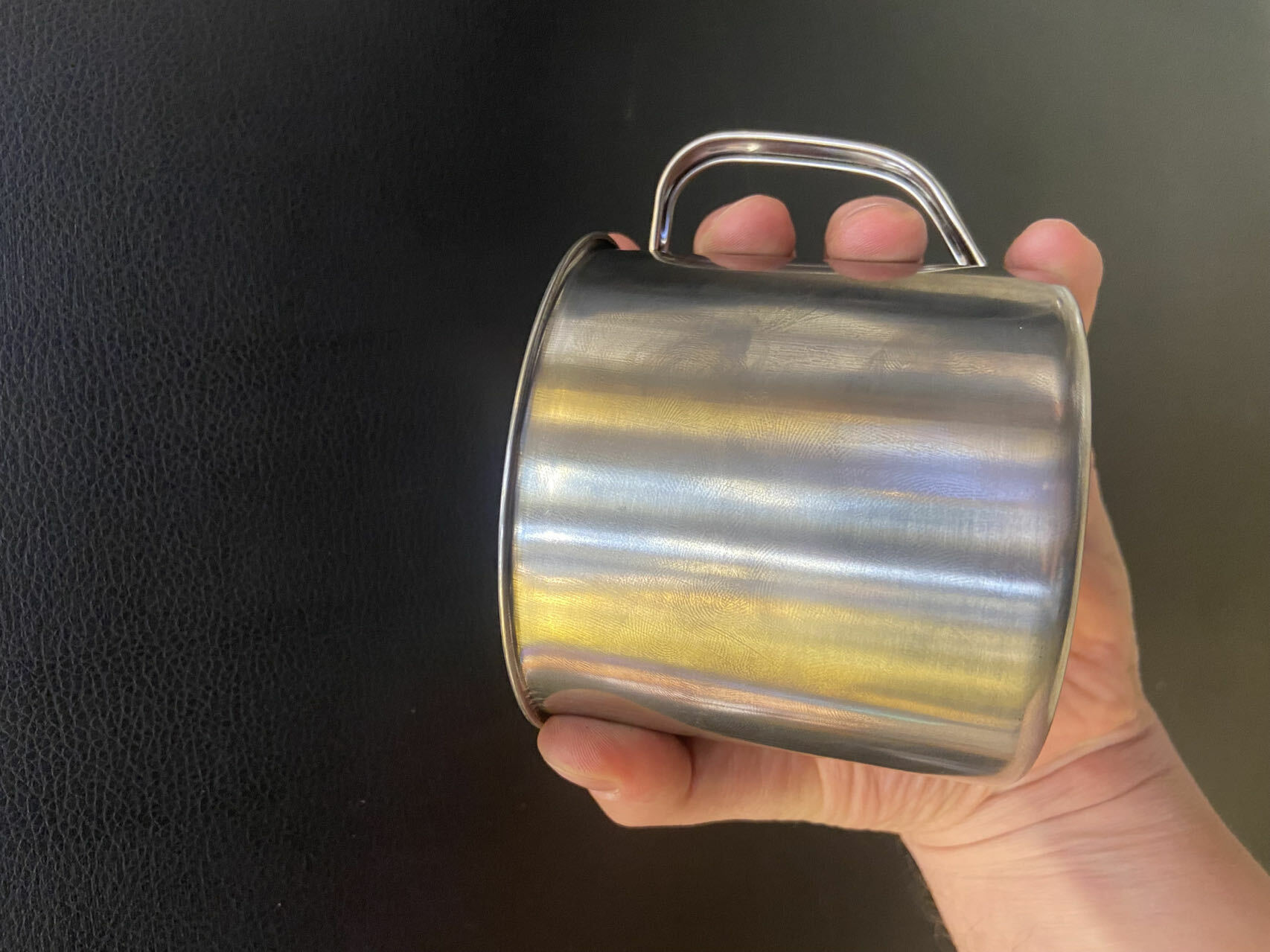 Фотография покупателя товара Кружка из нержавеющей стали «Мэйли», 850 мл, d=11,5 см, цвет хромированный - Фото 2