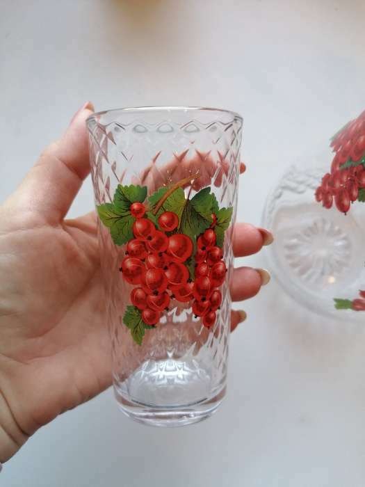 Фотография покупателя товара Набор питьевой «Фруктово-ягодный микс», 3 предмета: кувшин 1,3 л, стаканы 230 мл, 2 шт, рисунок и цвет МИКС - Фото 2