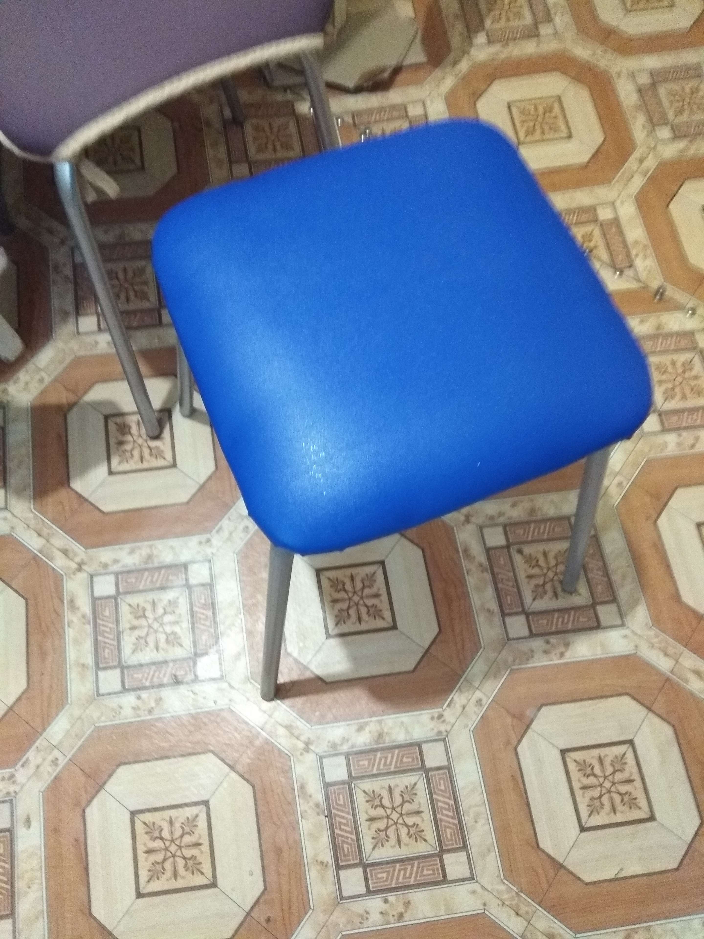 Фотография покупателя товара Табурет мягкий 18 квадрат, порошковое покрытие искра-хром, цвет синий - Фото 1