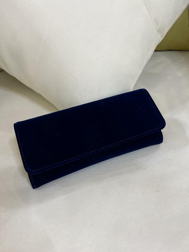 Фотография покупателя товара Органайзер для хранения украшений скручивающийся «Клатч» 22×28 см, цвет синий - Фото 1
