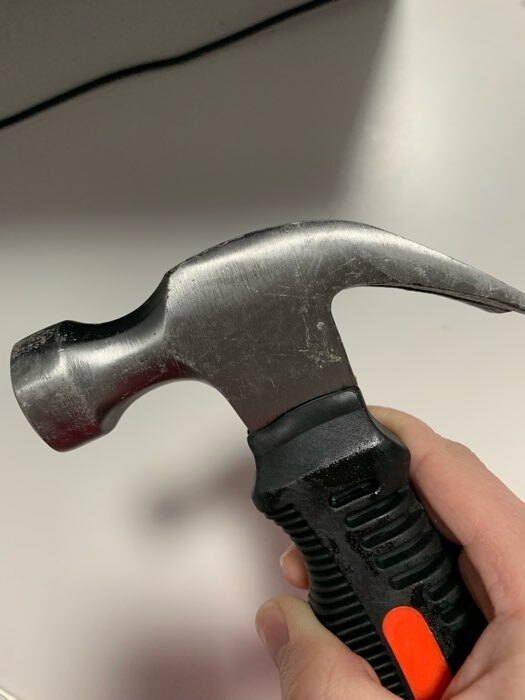 Фотография покупателя товара Молоток-гвоздодер ТУНДРА mini, обрезиненная рукоятка, 225 г - Фото 1