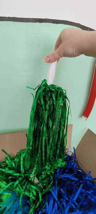 Фотография покупателя товара Гофрированные помпоны, набор 2 шт., цвет зелёный - Фото 1
