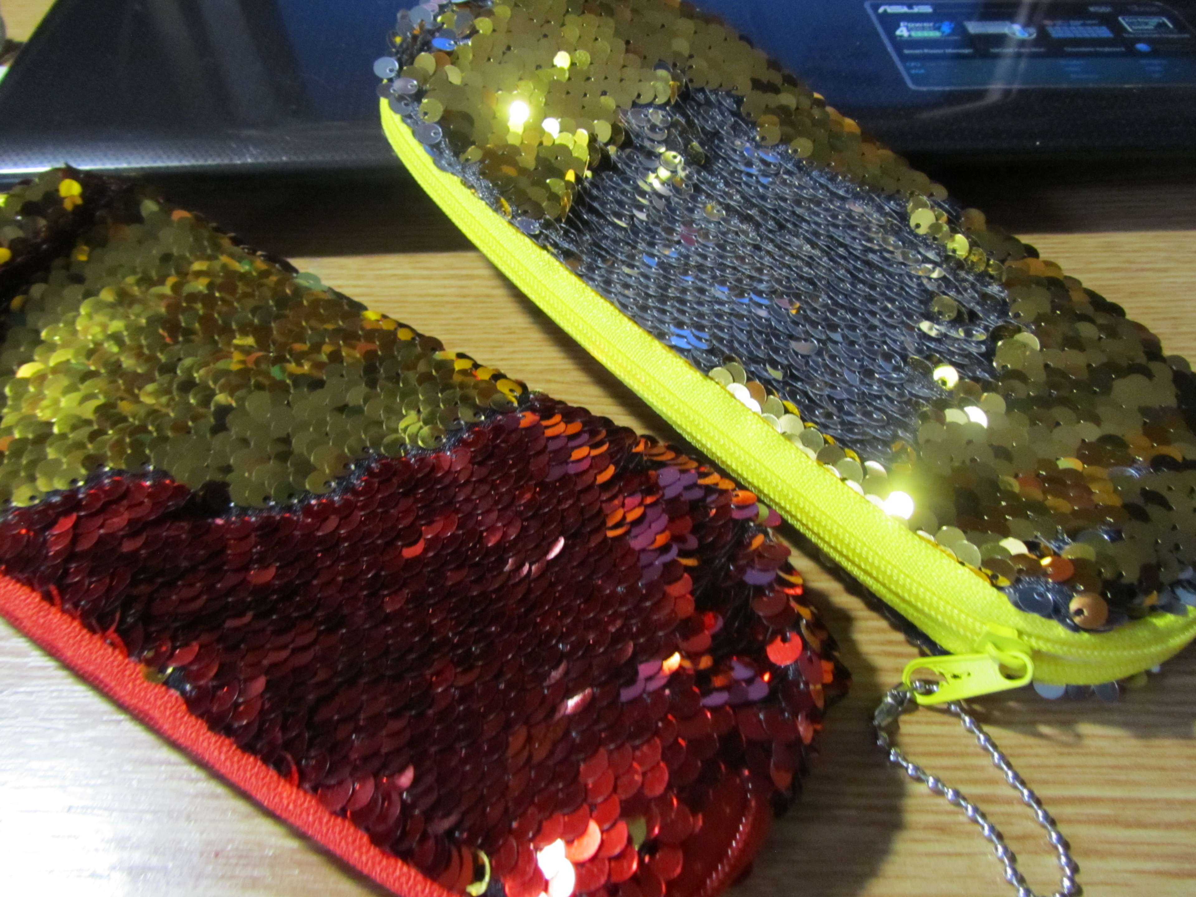 Фотография покупателя товара Пенал школьный «Пайетки двухцветные», на молнии, МИКС