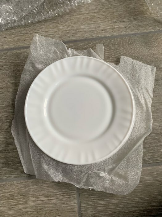 Фотография покупателя товара Тарелка пирожковая Доляна «Регал», d=15 см, стеклокерамика, цвет белый - Фото 1