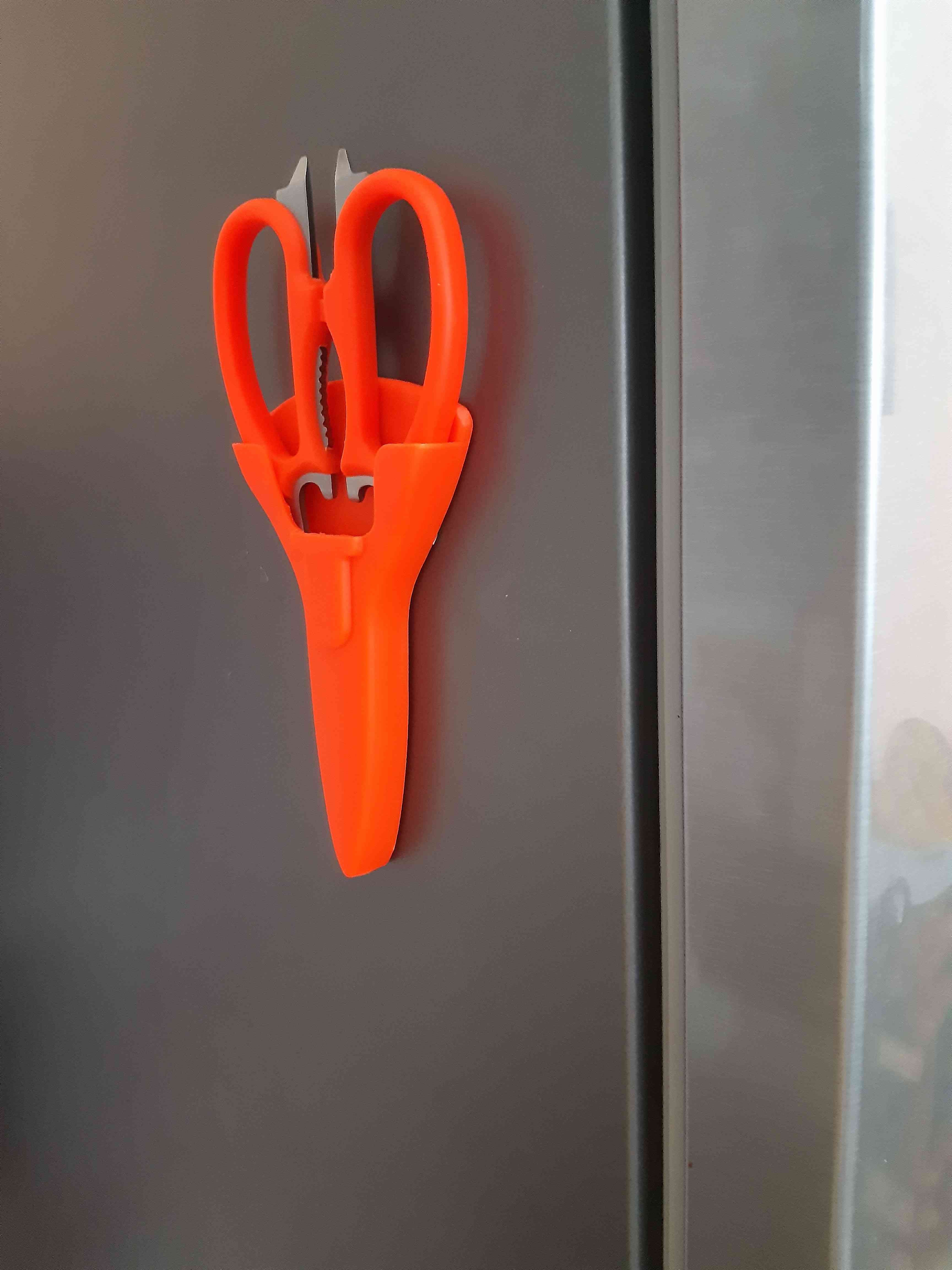 Фотография покупателя товара Ножницы кухонные «Ковбой», с чехлом для лезвий, 20 см, цвет МИКС - Фото 1