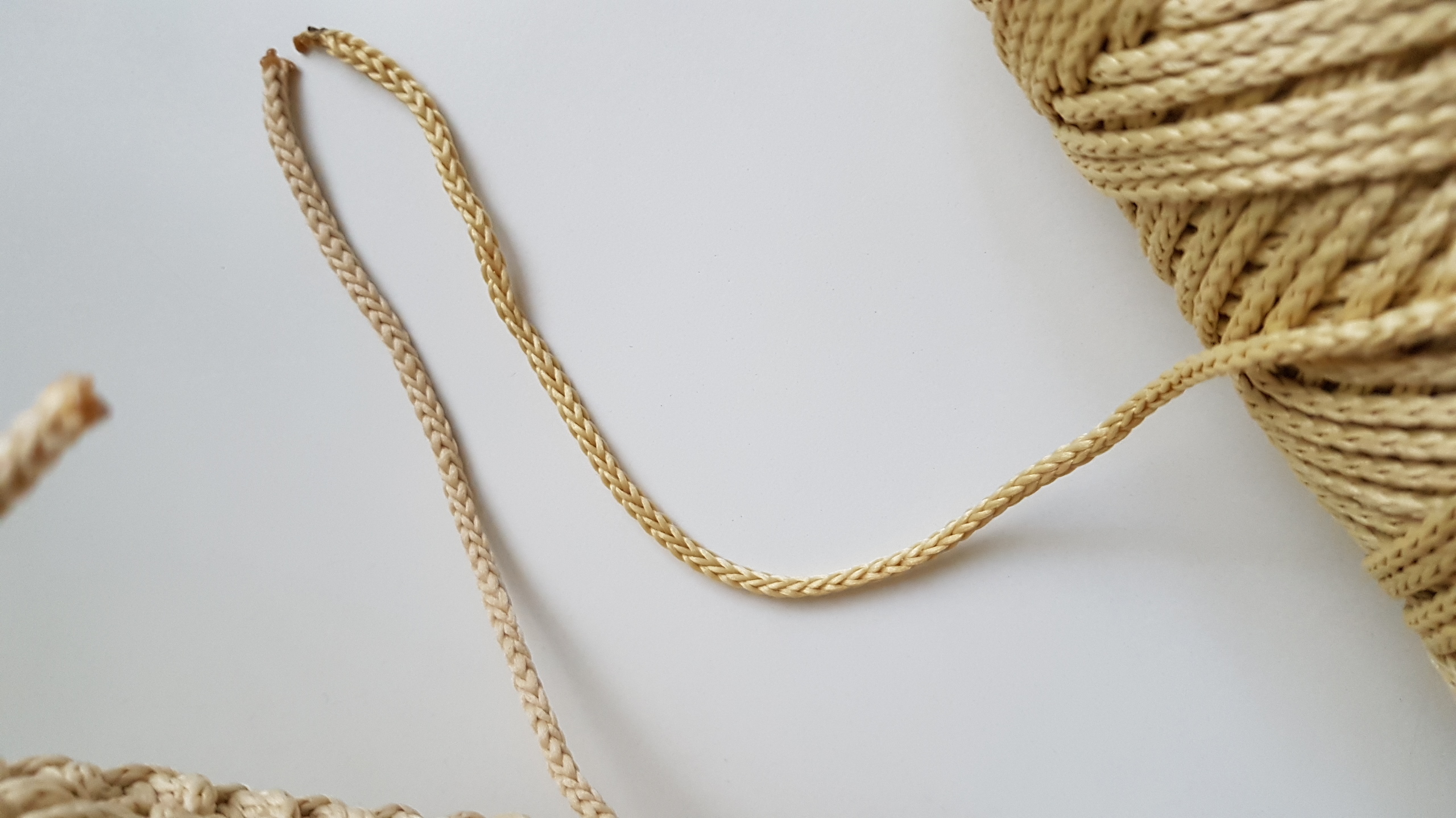 Фотография покупателя товара Шнур для вязания без сердечника 100% полиэфир, ширина 3мм 100м/210гр, (155 молочный)  МИКС - Фото 23