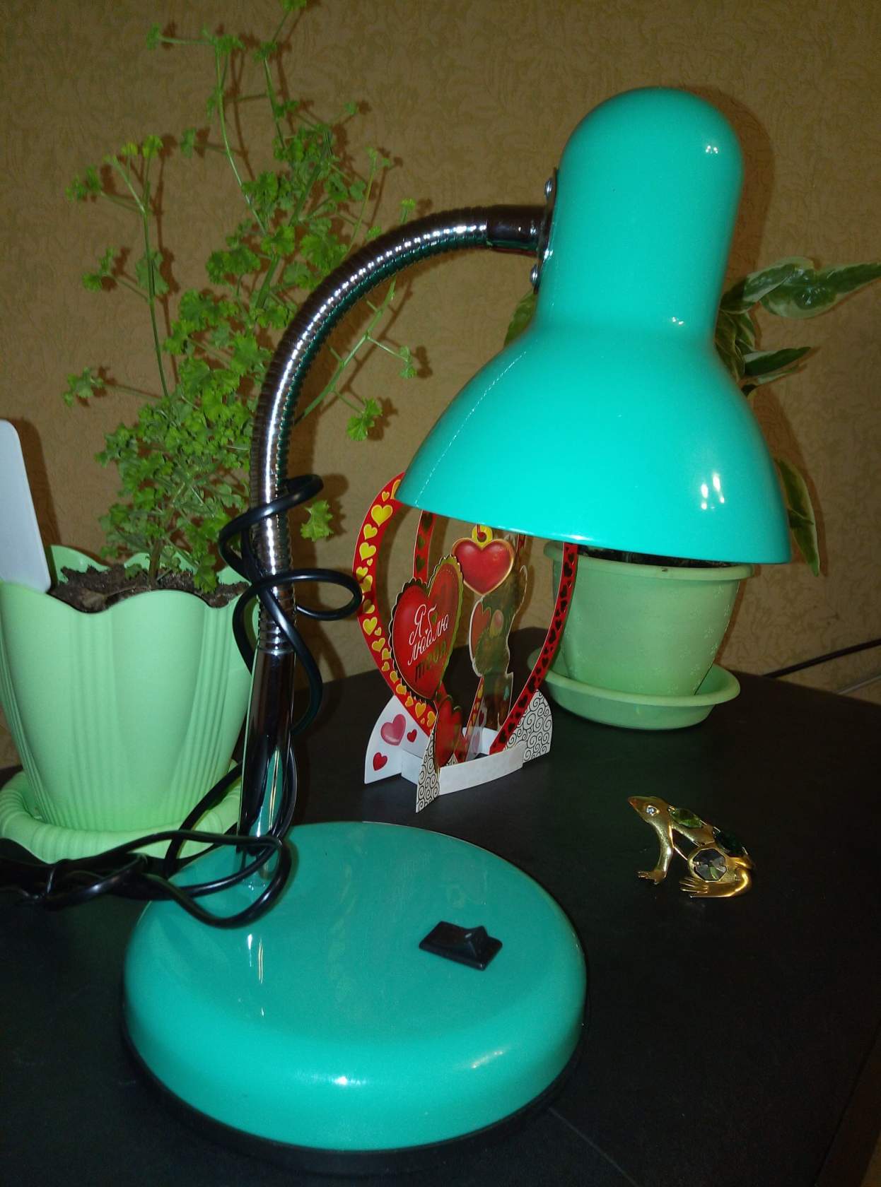 Фотография покупателя товара Настольная лампа 1x60W E27 зеленая 14x14x33см - Фото 3