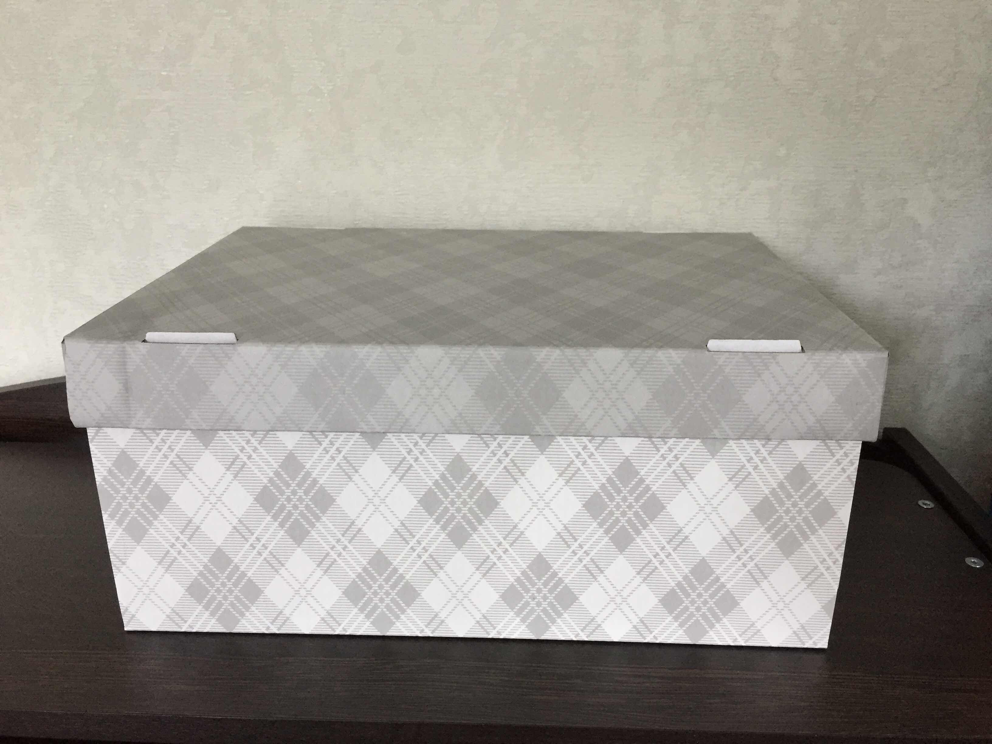 Фотография покупателя товара Складная коробка с PVC окошком «Клетка», 34 × 23 × 15 см - Фото 3