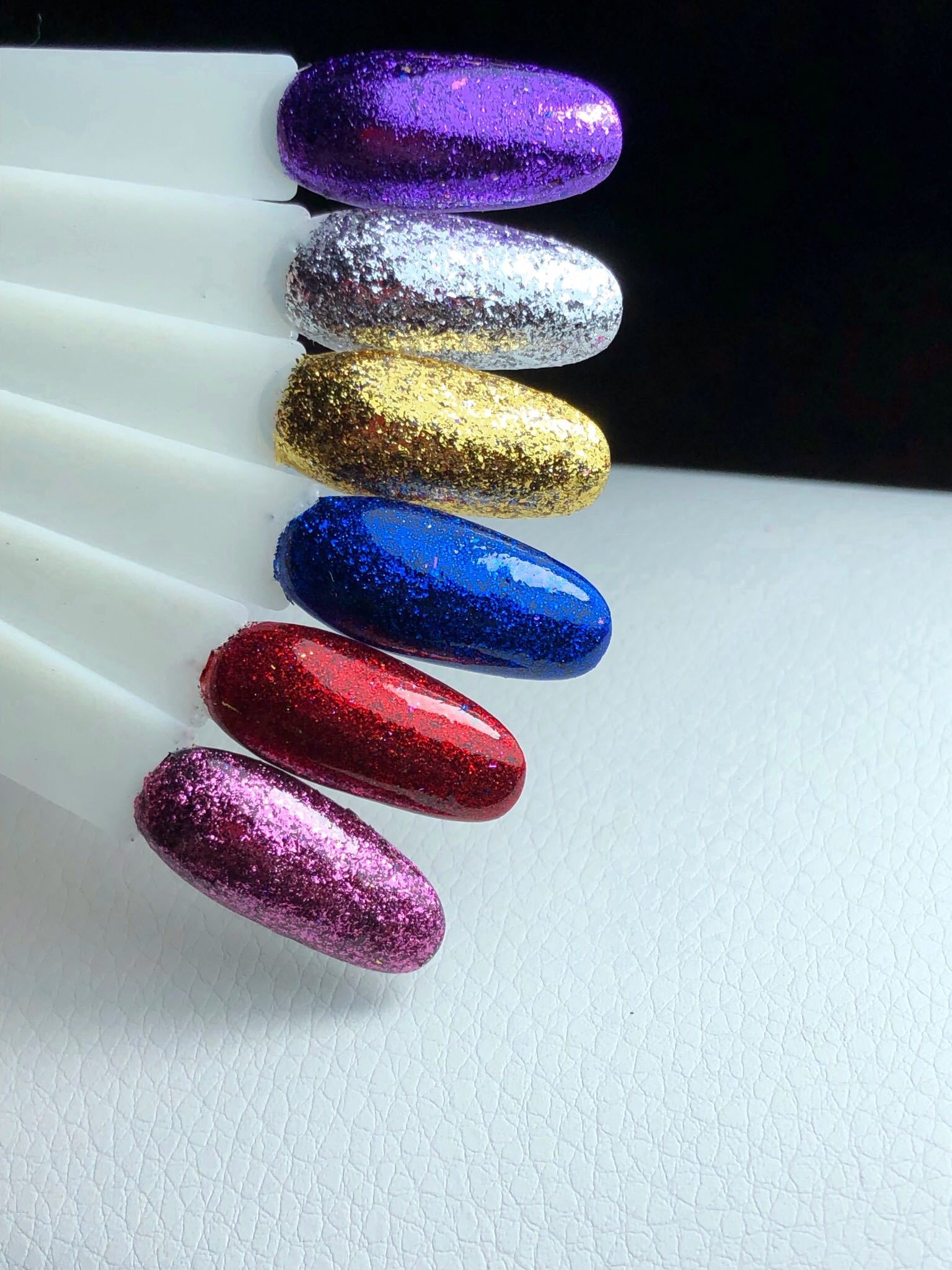 Фотография покупателя товара Набор потали для декора «Rainbow shine», в пластиковом органайзере, с аппликаторами, набор 6 баночек, разноцветные - Фото 2