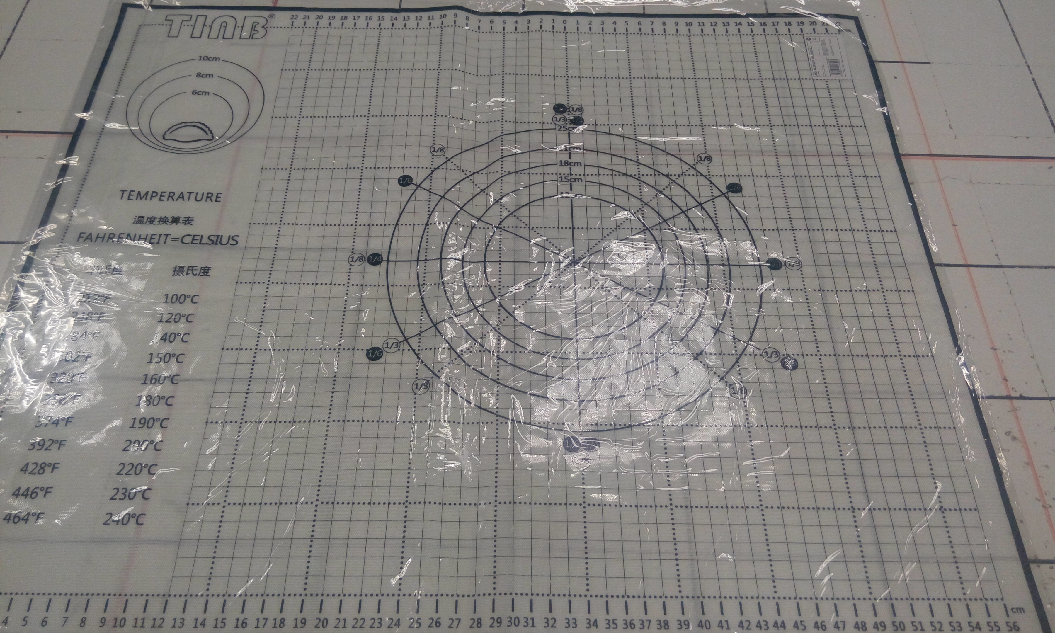 Фотография покупателя товара Армированный коврик с разметкой KONFINETTA, силикон, 60×50 см, цвет чёрный - Фото 10