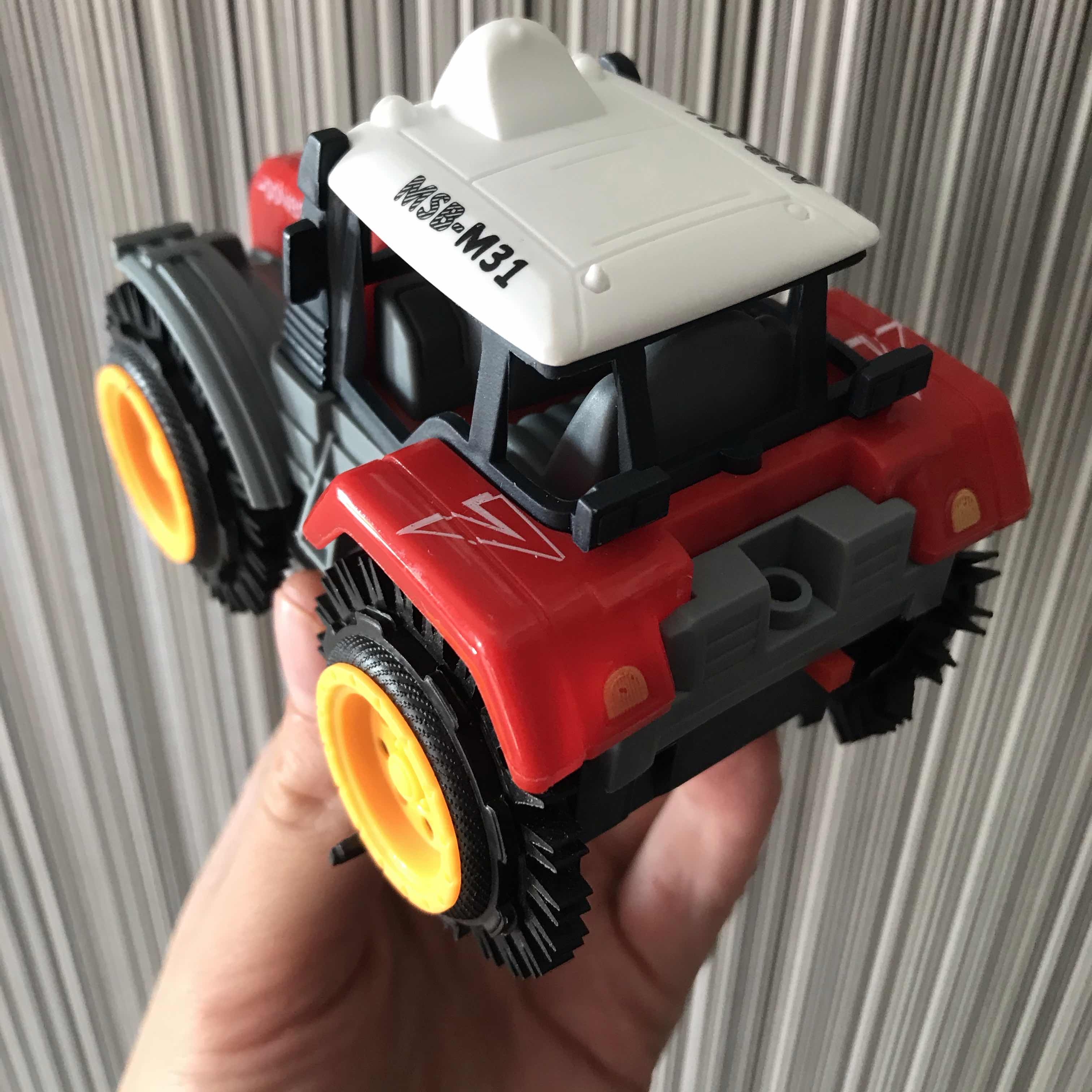Фотография покупателя товара Трактор-перёвертыш «Хозяин фермы», работает от батареек, цвета МИКС, уценка - Фото 21