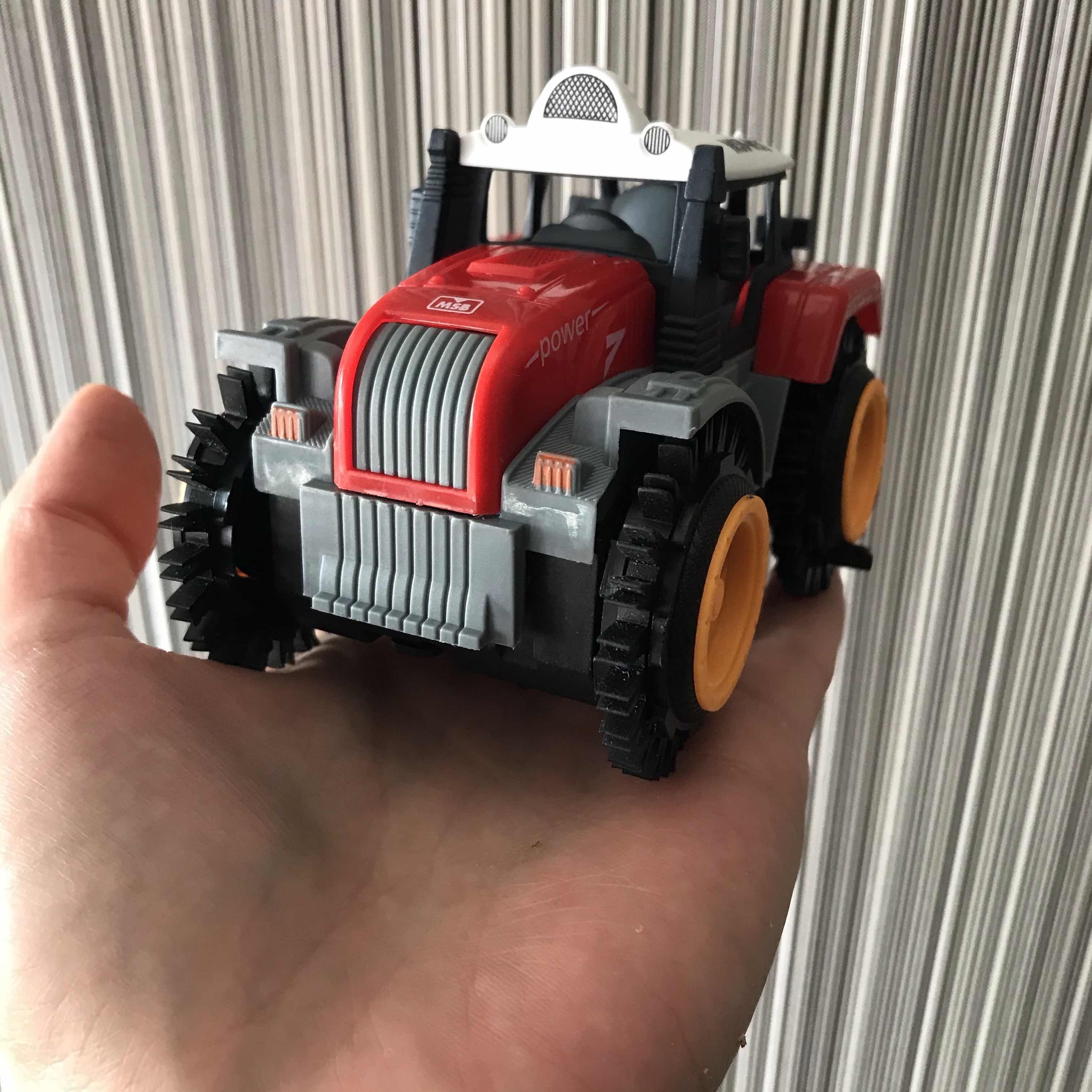Фотография покупателя товара Трактор-перёвертыш «Хозяин фермы», работает от батареек, цвет красный - Фото 21