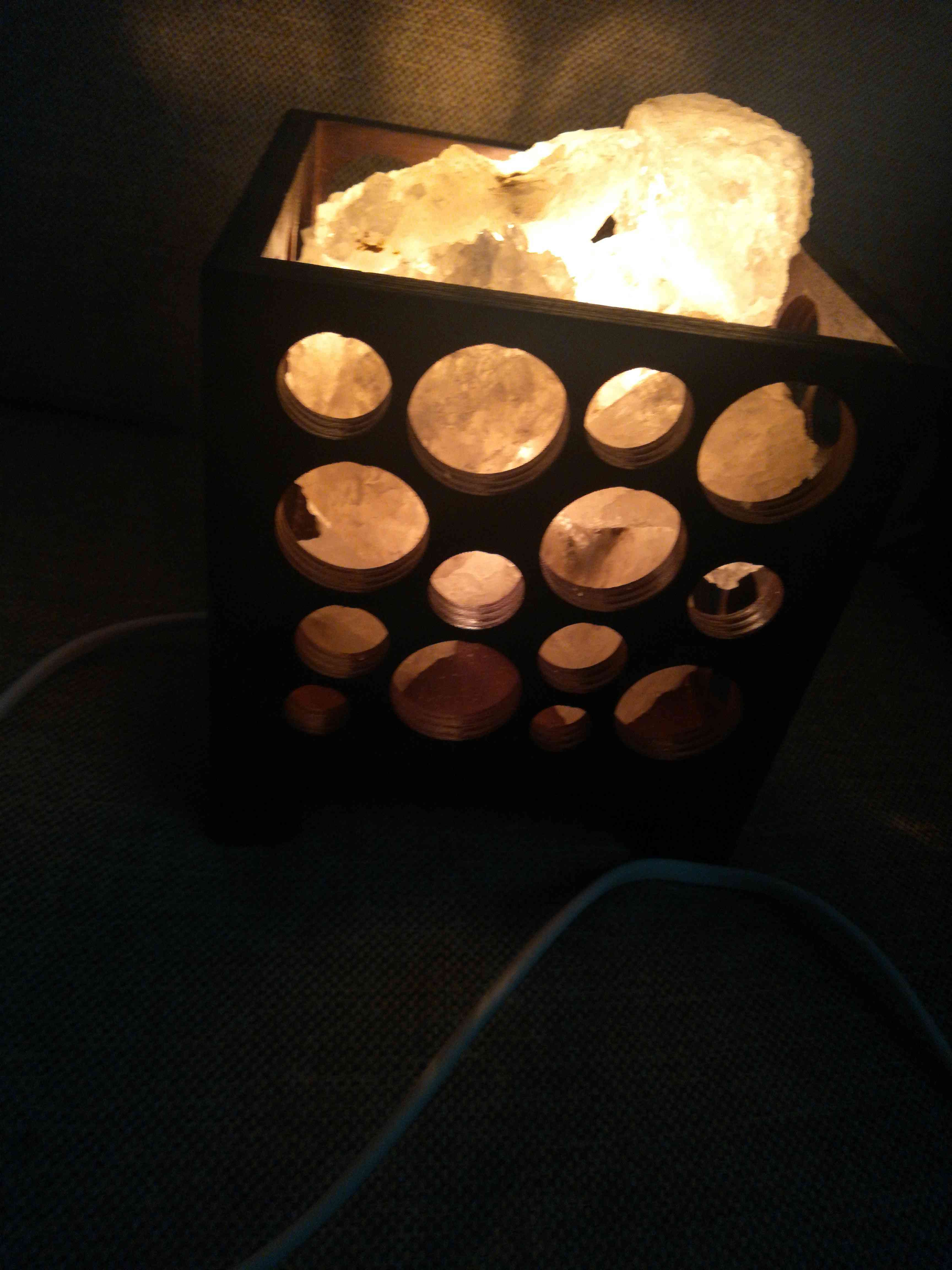 Фотография покупателя товара Соляной светильник "Корзина", круги, деревянный декор, 1,5 кг - Фото 1