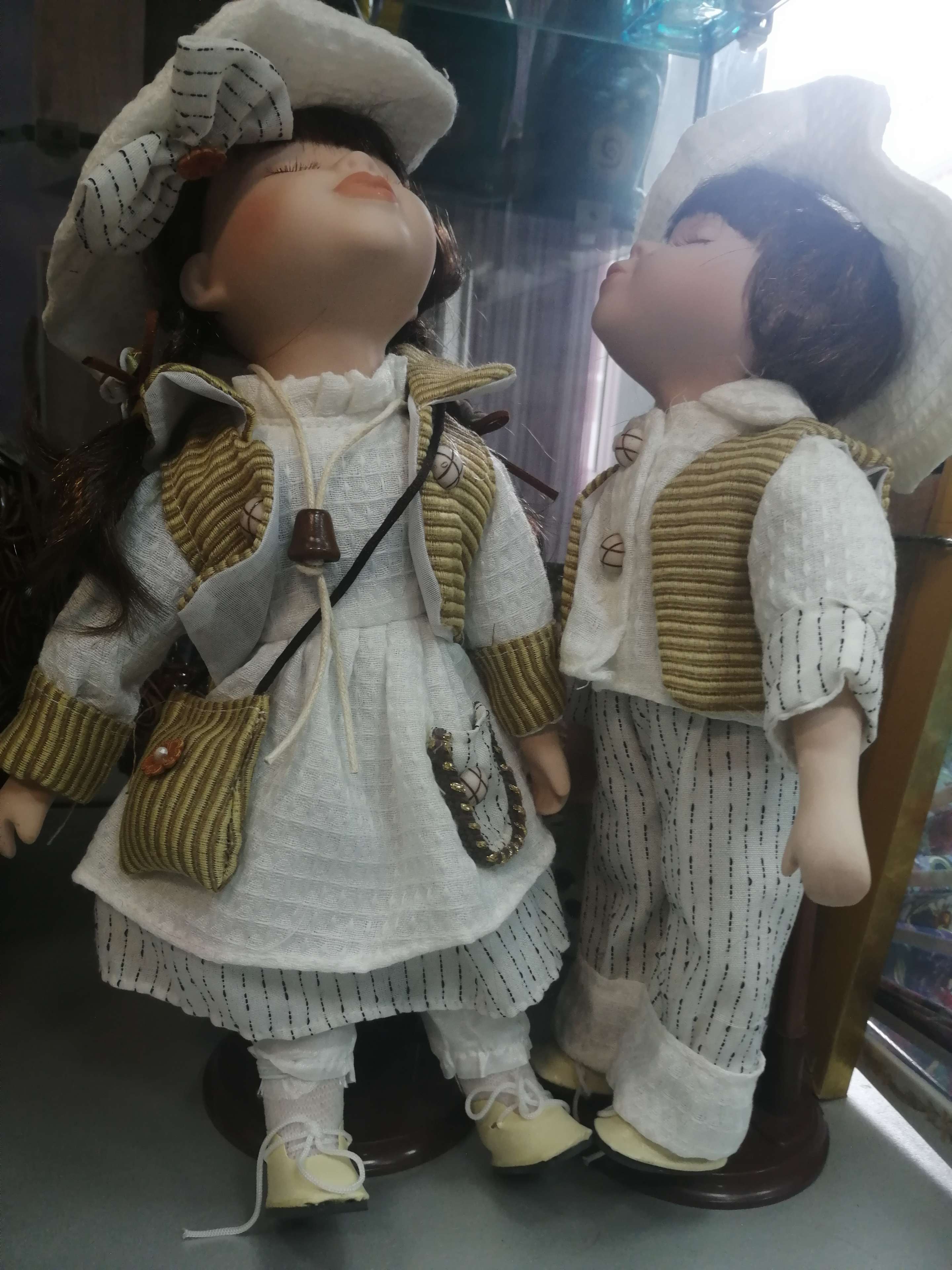 Фотография покупателя товара Кукла коллекционная парочка поцелуй набор 2 шт "Поцелуй в белом наряде" 30 см МИКС
