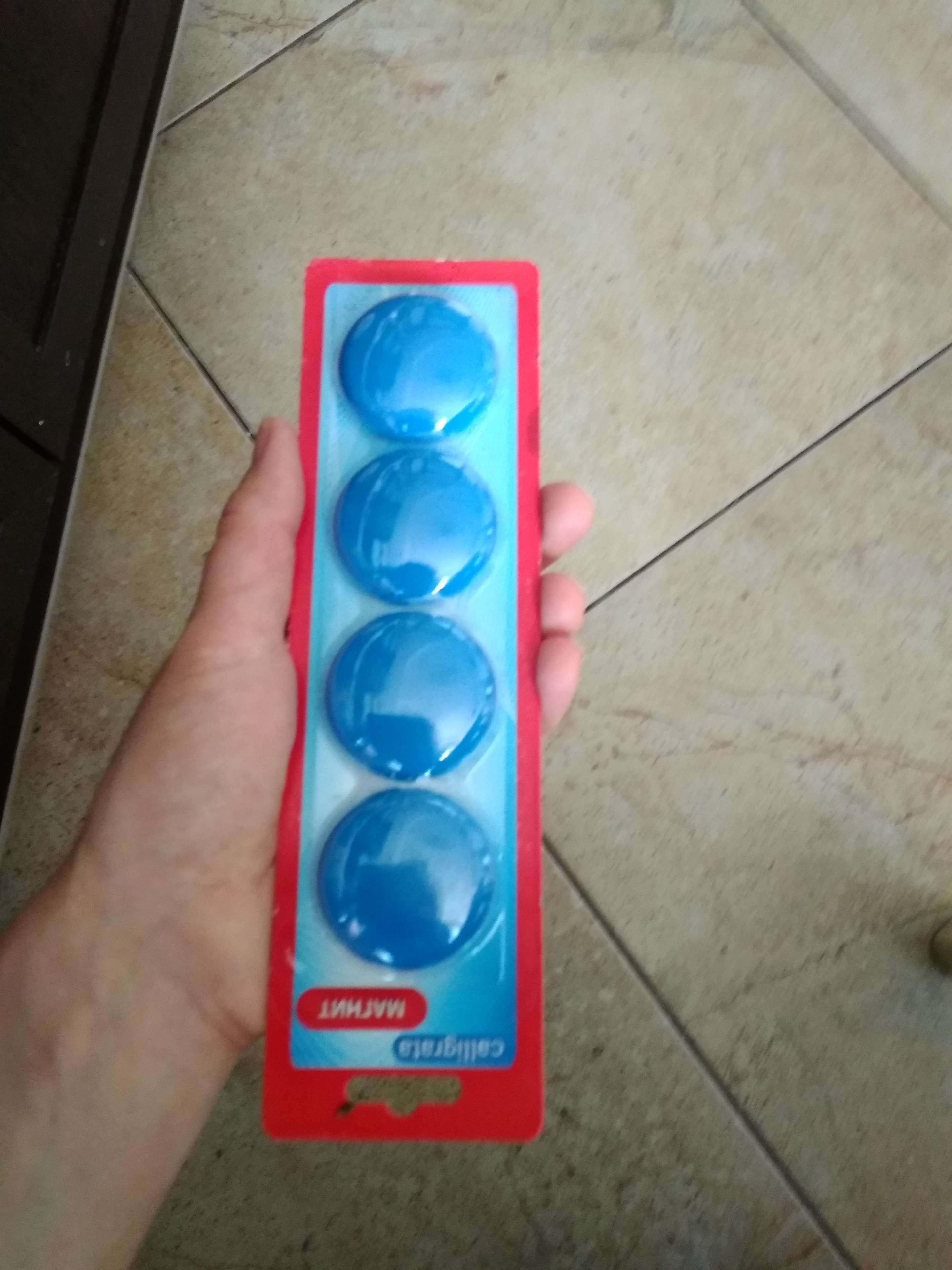 Фотография покупателя товара Магниты для доски, d-4 см, набор 4 штуки, блистер, синие