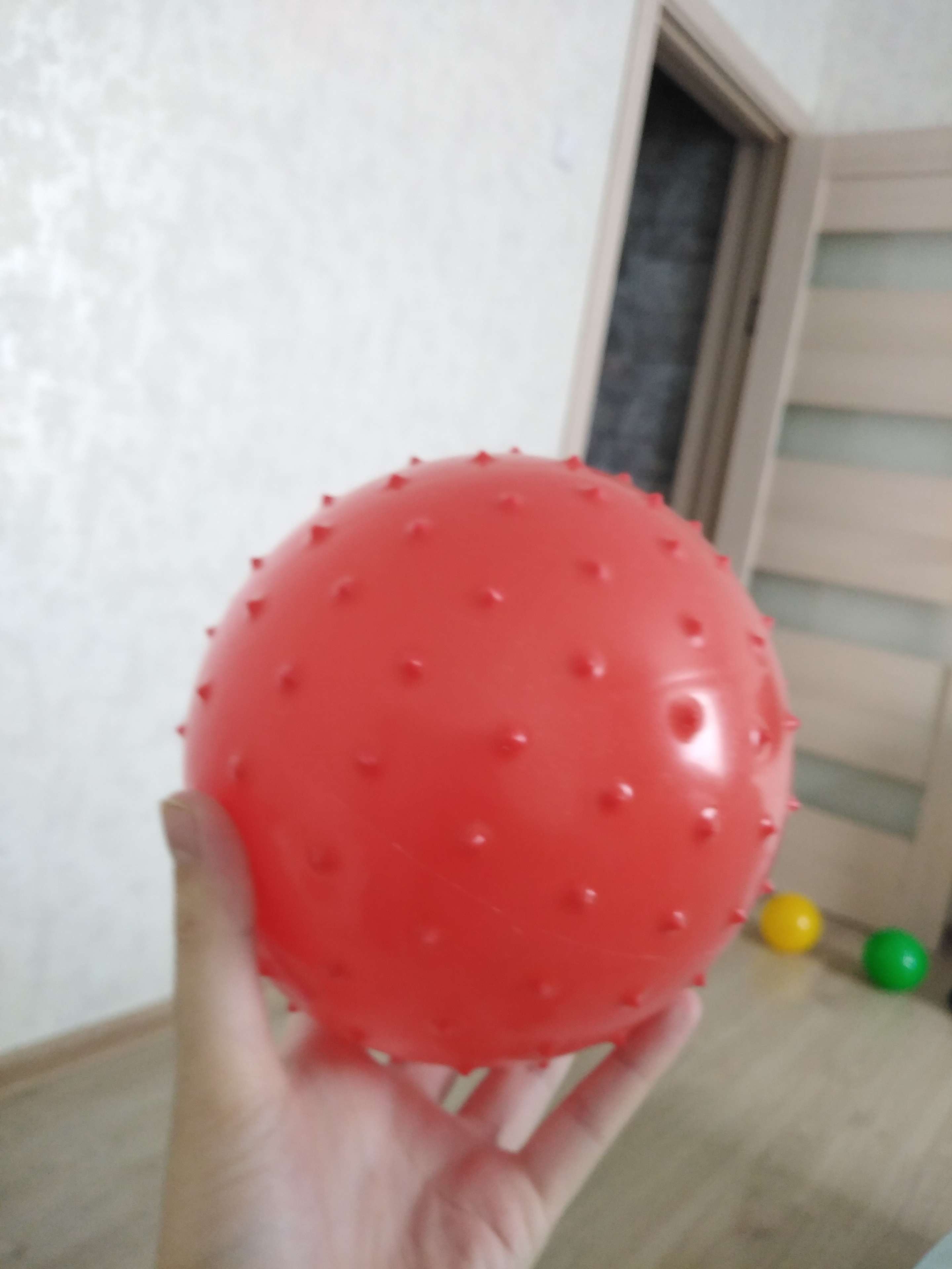 Фотография покупателя товара Мяч массажный, d=16 см, 35 г, цвета МИКС