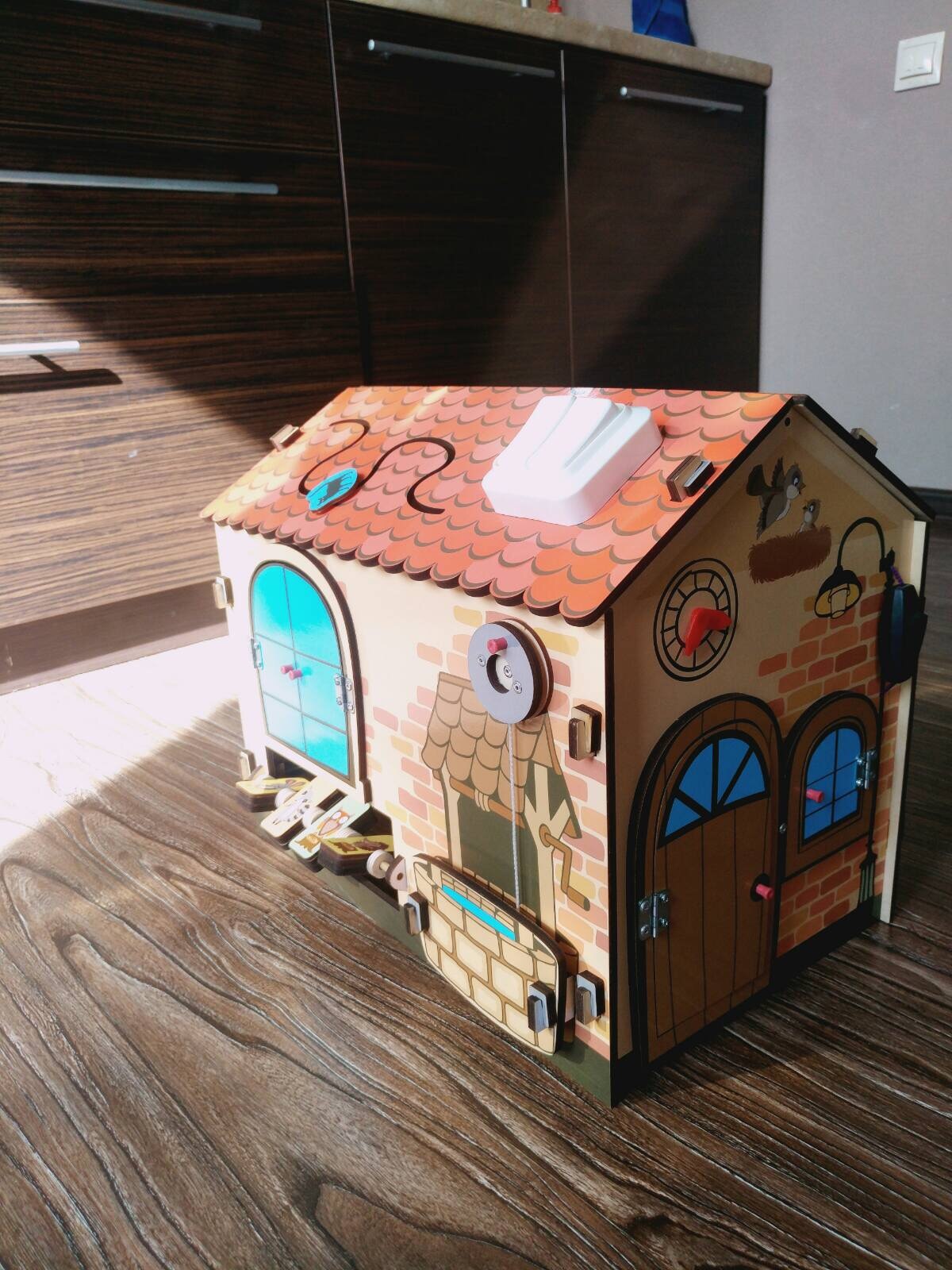Фотография покупателя товара Развивающая игра «Бизиборд: Чудо-дом»