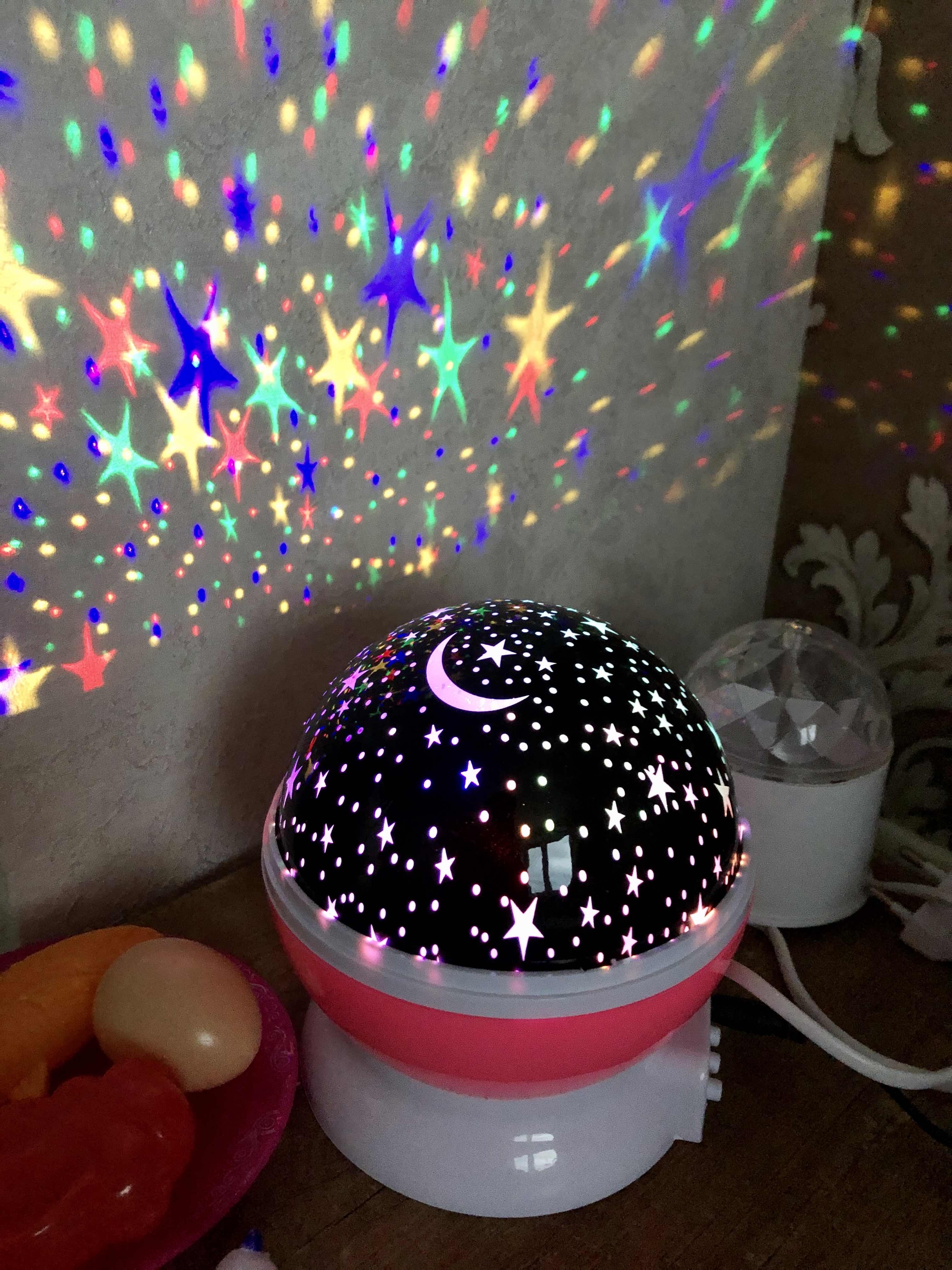 Фотография покупателя товара Ночник-проектор "Звёздное небо", вращение, (4ААА или USB) розовый 12*10 см RISALUX - Фото 9