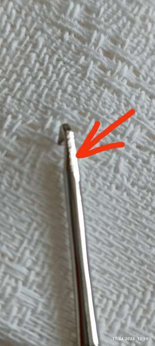 Фотография покупателя товара Крючок для вязания, с силиконовой ручкой, d = 1,5 мм, 13 см,цвет синий - Фото 7