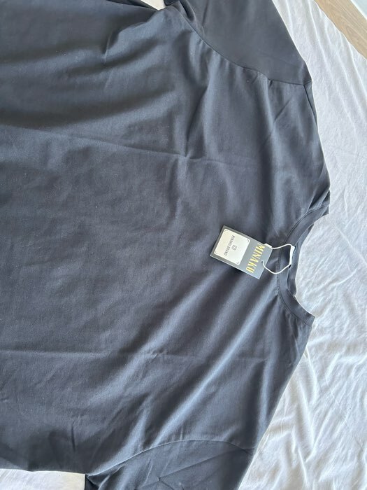 Фотография покупателя товара Футболка женская MINAKU REGULAR FIT: цвет чёрный, р-р 52 - Фото 1
