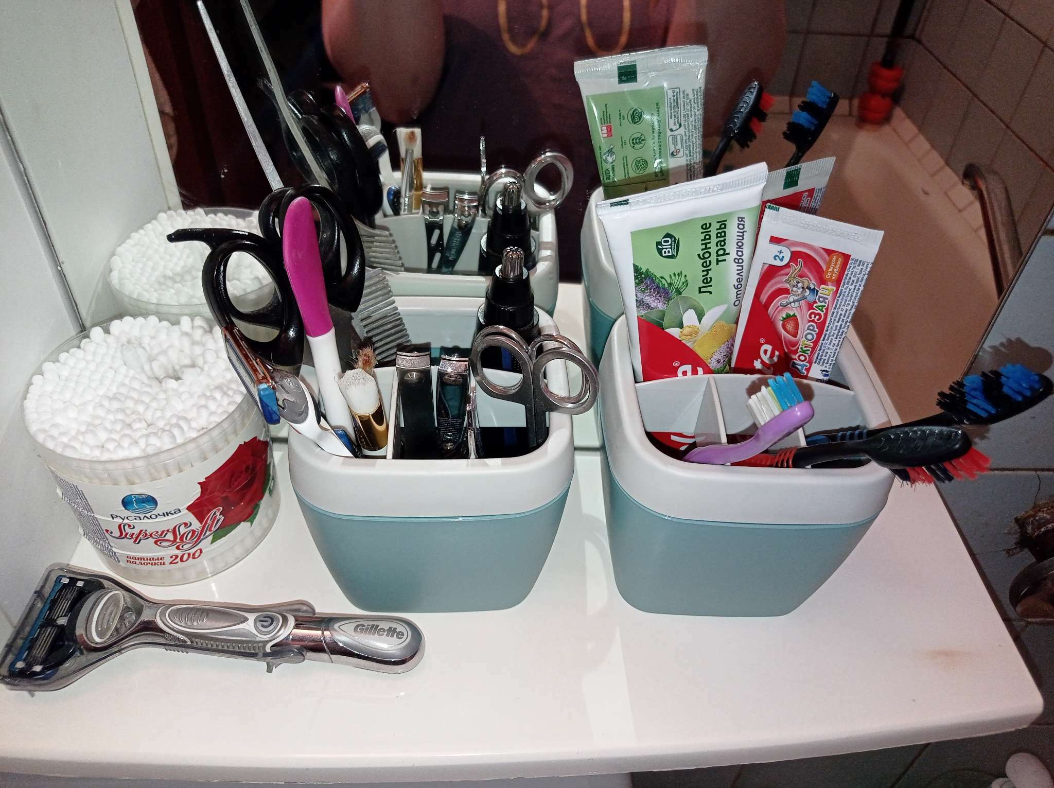 Фотография покупателя товара Подставка для зубных щёток «Эллиса», цвет бирюзовый