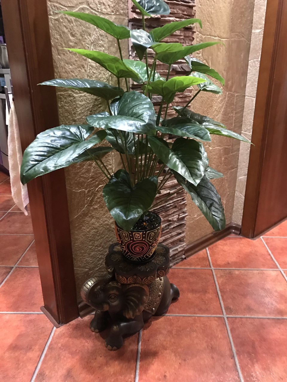 Фотография покупателя товара Статуэтка-подставка "Индийский слон", бронза, гипс, 22х39х26 см - Фото 2