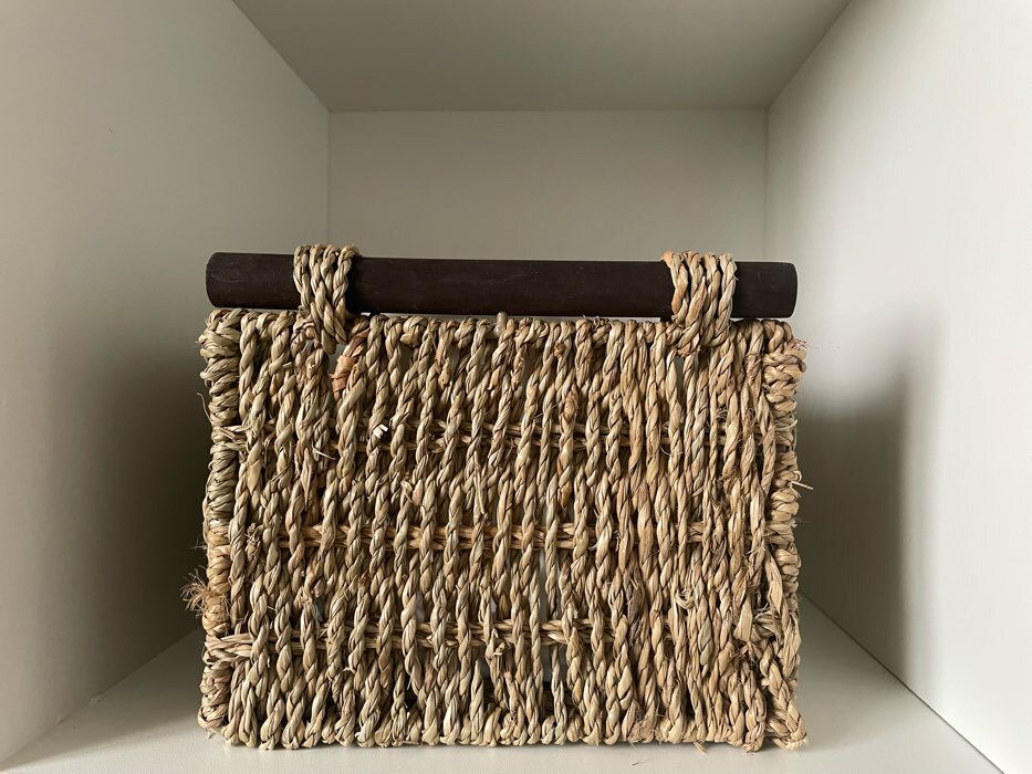 Фотография покупателя товара Корзина для хранения плетёная ручной работы Доляна «Став», 29×19×16 см, цвет коричневый - Фото 2