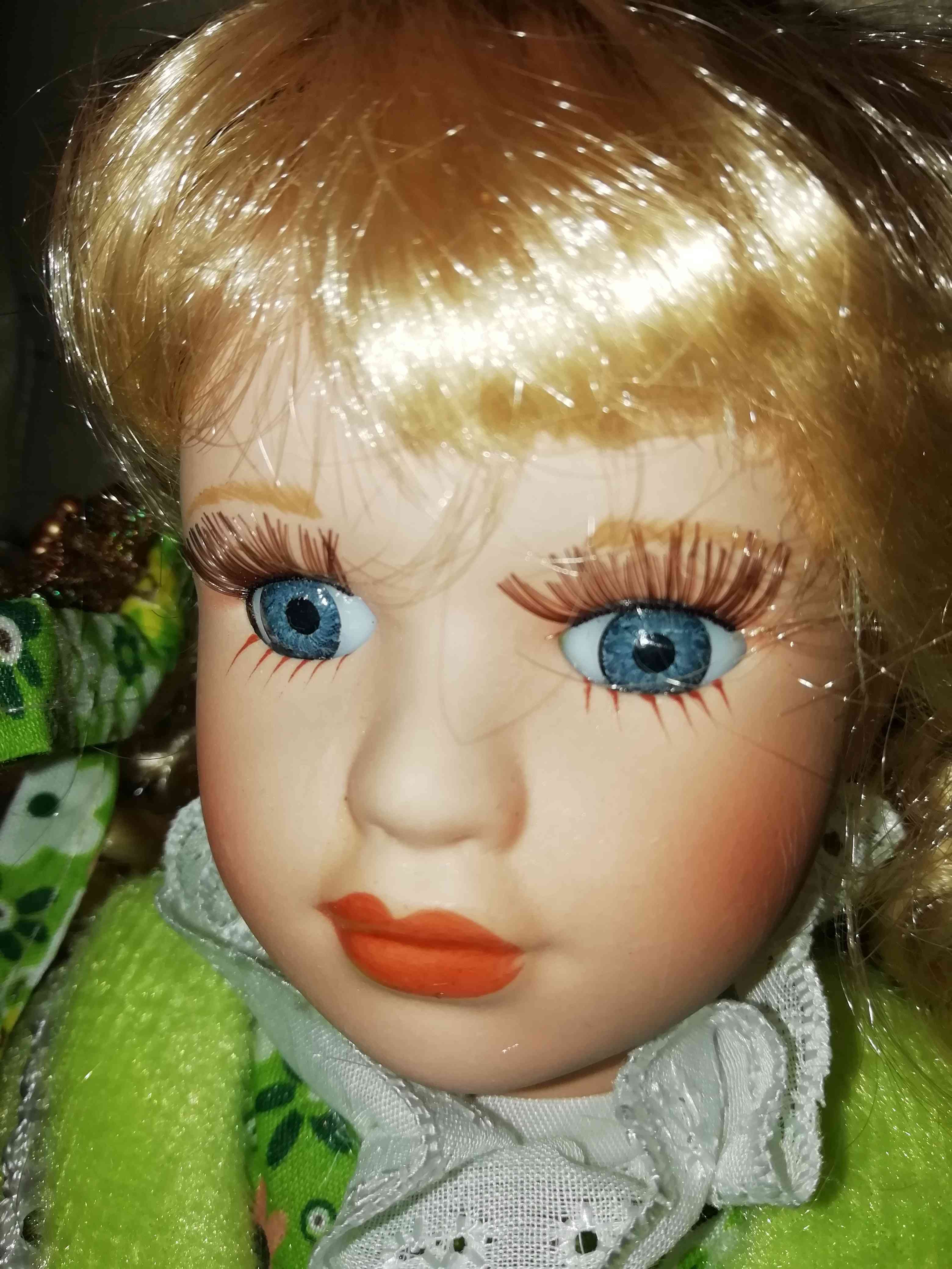 Фотография покупателя товара Кукла коллекционная "Глория в нежно-зелёном" 30 см - Фото 1