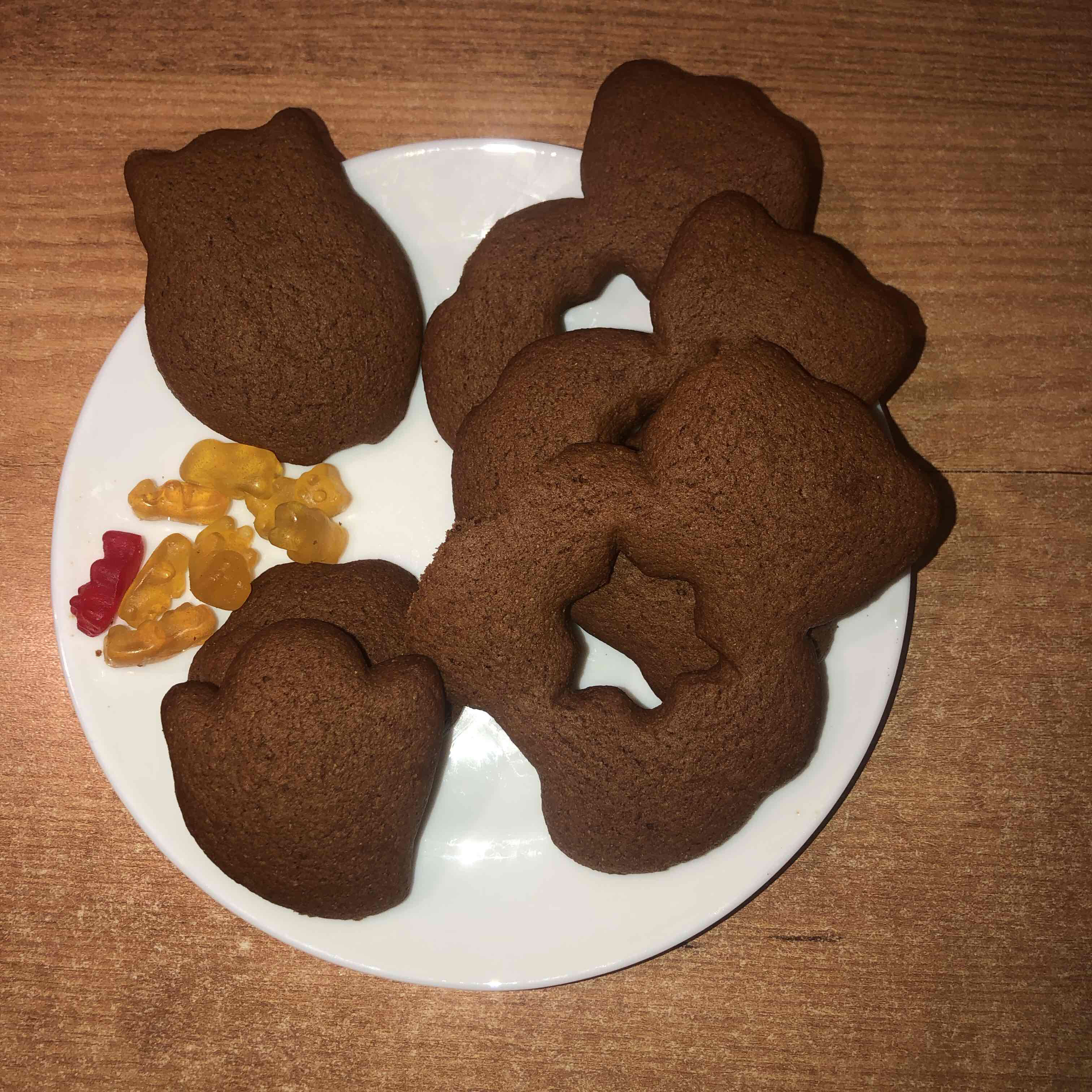 Фотография покупателя товара Набор форм для вырезания печенья «Мишка», 5 шт, 8×9,5 см, цвет хромированный - Фото 2