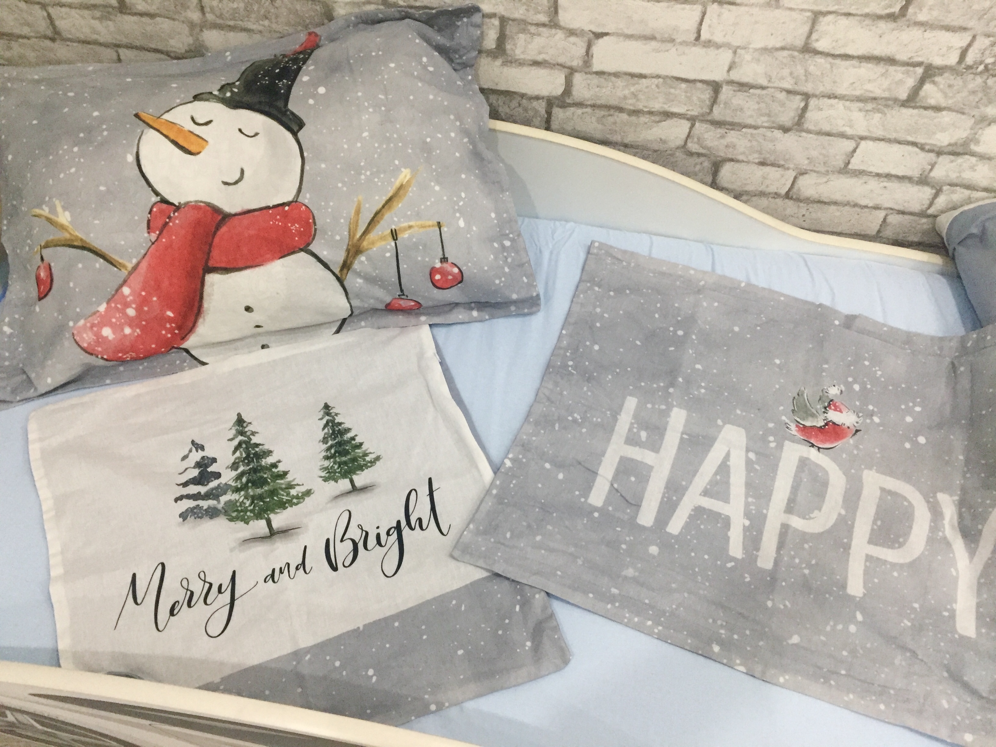 Фотография покупателя товара Комплект: пододеяльник и 2 наволочки Merry&Bright 143*215 см/50*70 - 2 шт - Фото 2