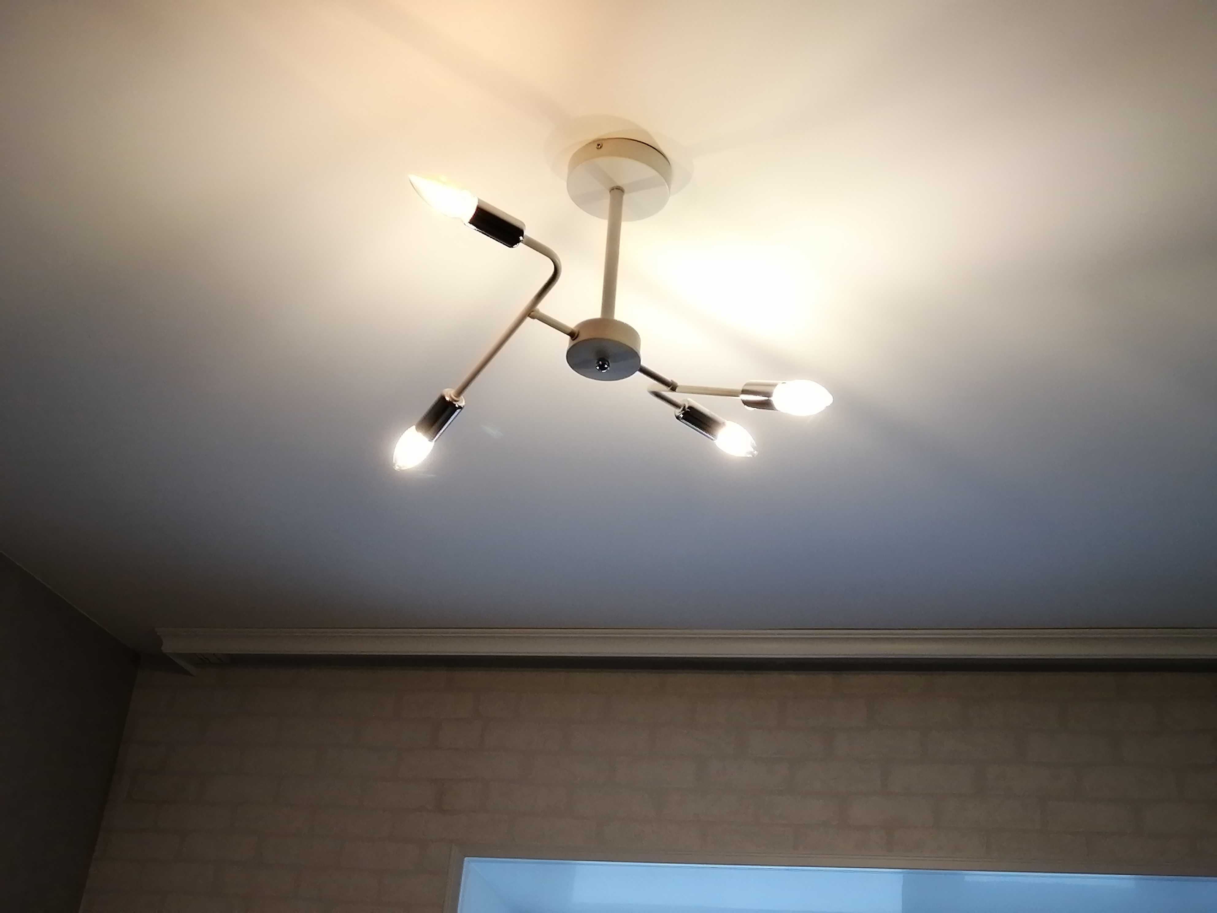 Фотография покупателя товара Лампа светодиодная Uniel Air, C35, 6 Вт, E14, 3000 К, теплый белый, прозрачная - Фото 1