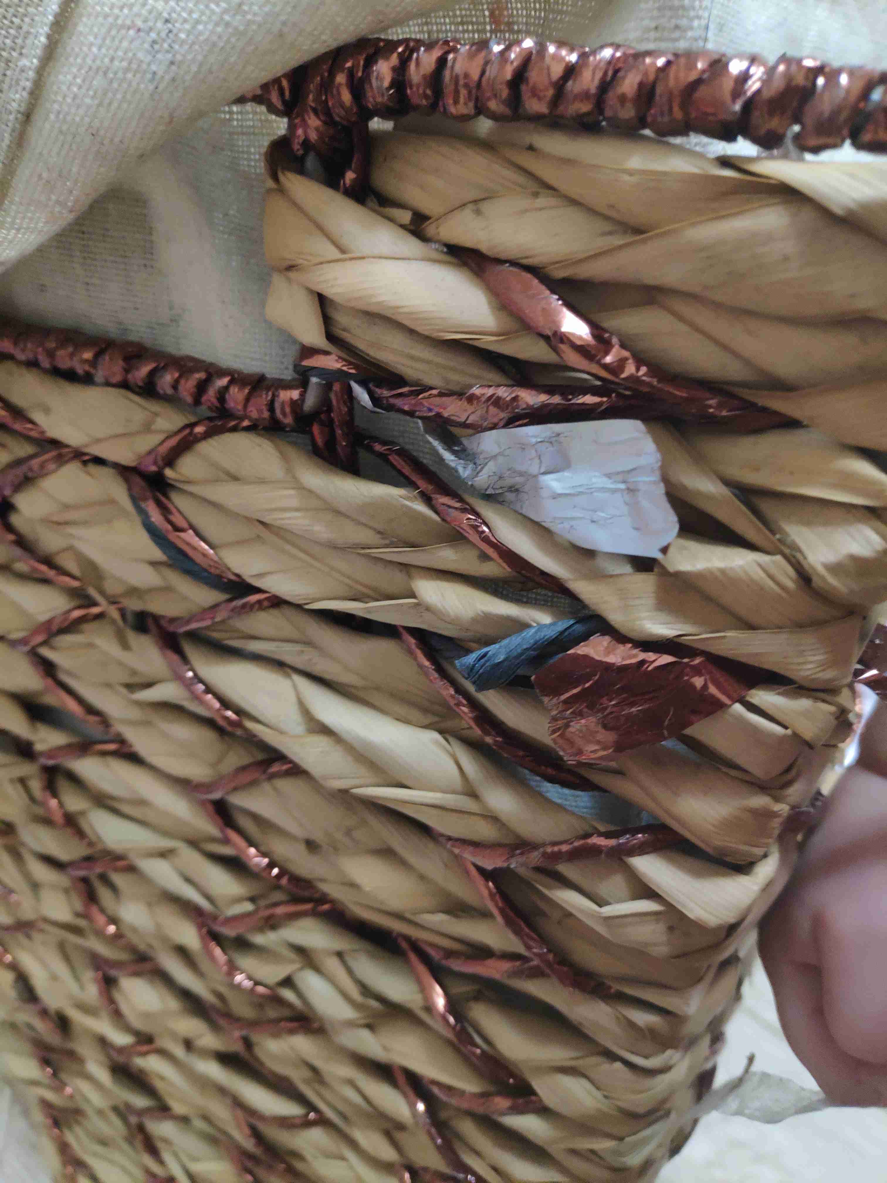 Фотография покупателя товара Корзина бельевая плетёная Доляна «Соты», 34×25×40 см - Фото 2