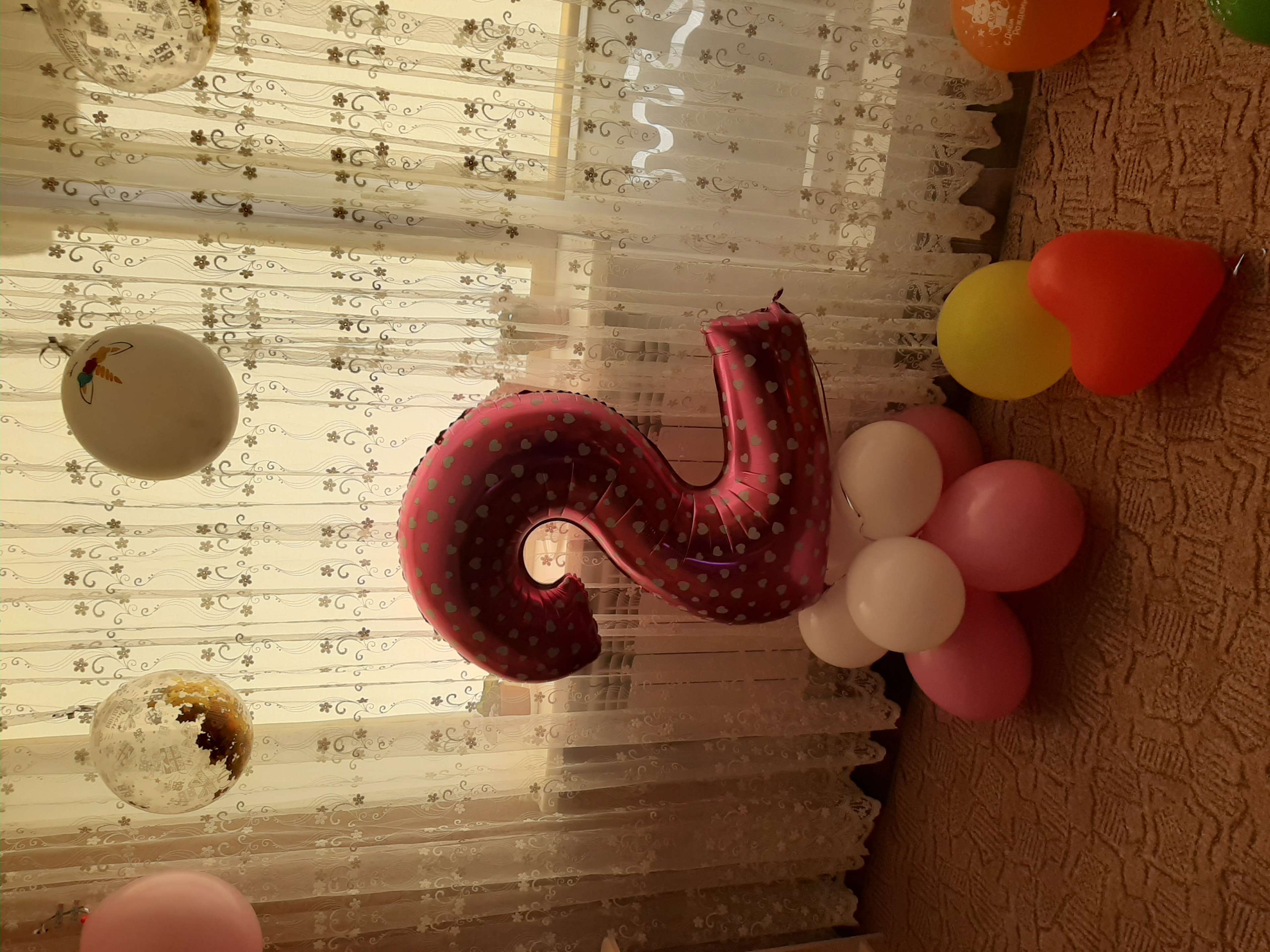 Фотография покупателя товара Букет из шаров «Цифра 8», фольга, латекс, набор 9 шт., цвет розовый, виды МИКС - Фото 12