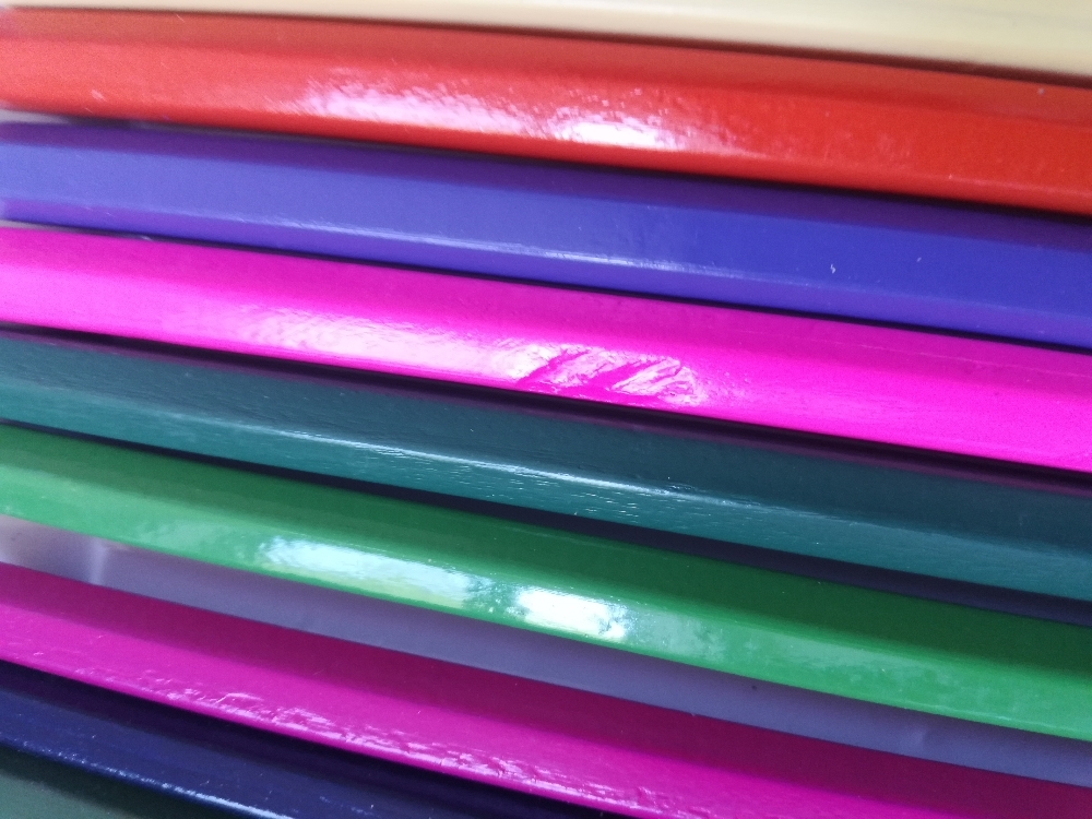 Фотография покупателя товара Карандаши 24 цвета, в металлическом пенале, заточенные